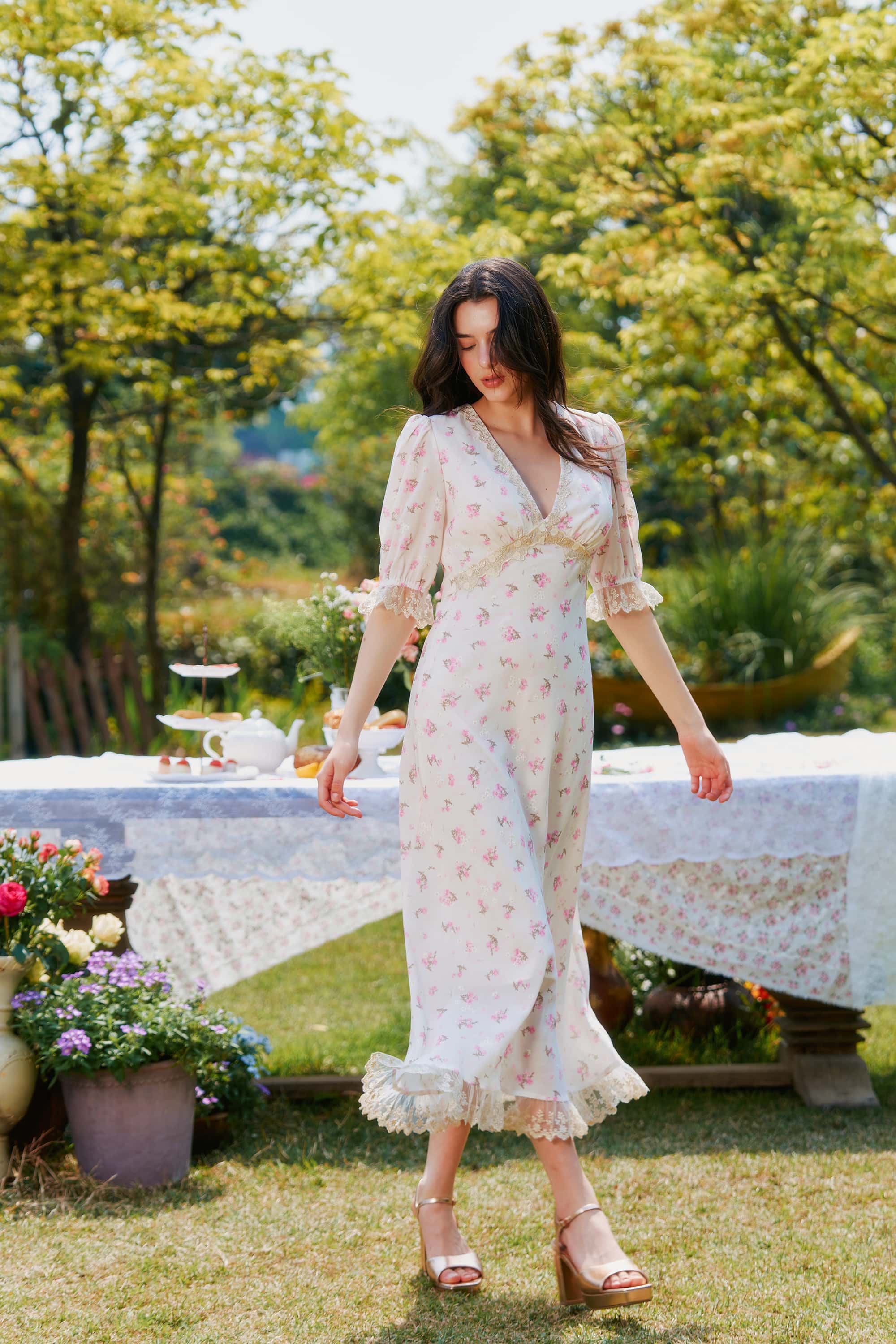 Divia Lace Floral Midi Dress in White