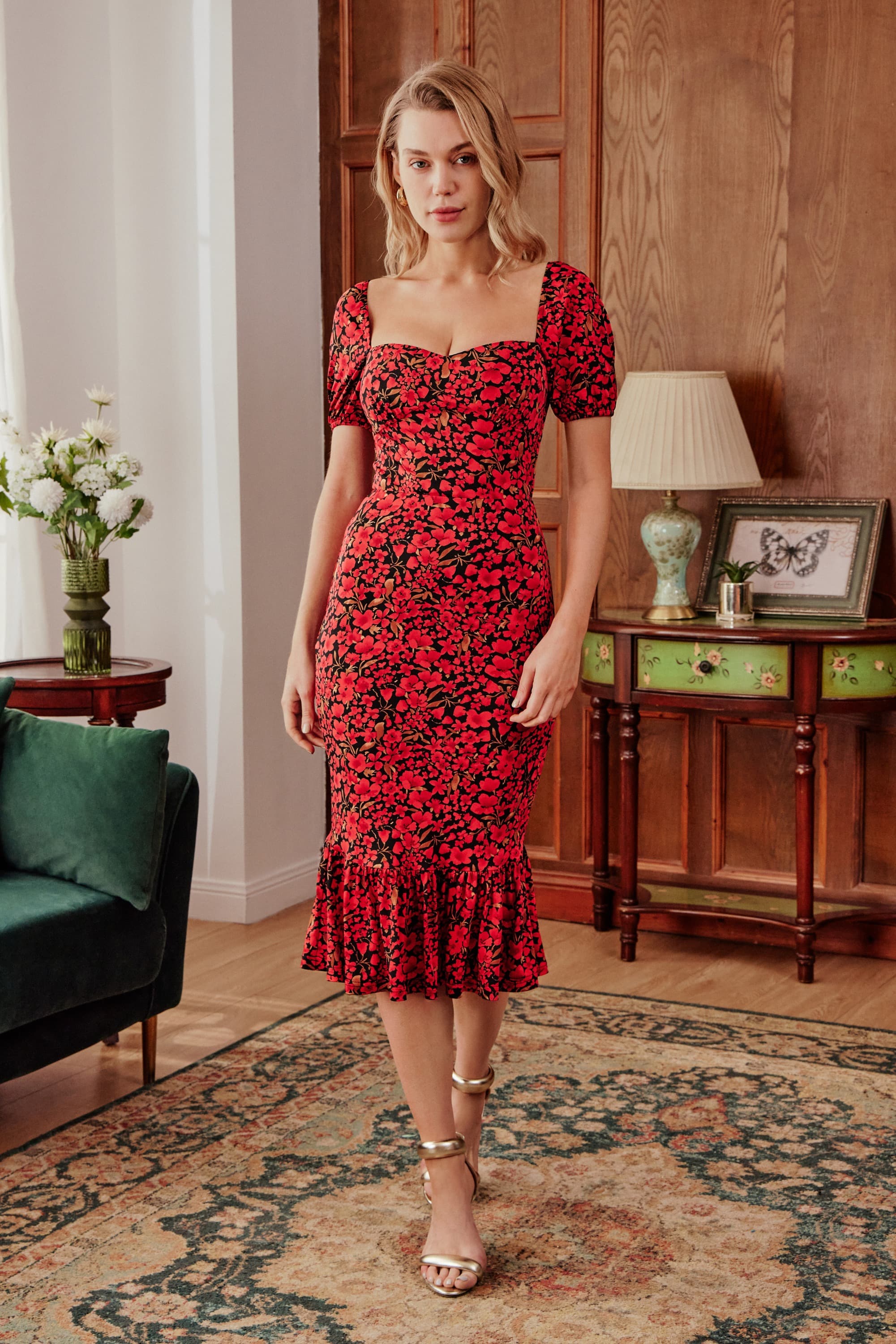 Carmen Puff Sleeves Stretch Midi Dress in Red