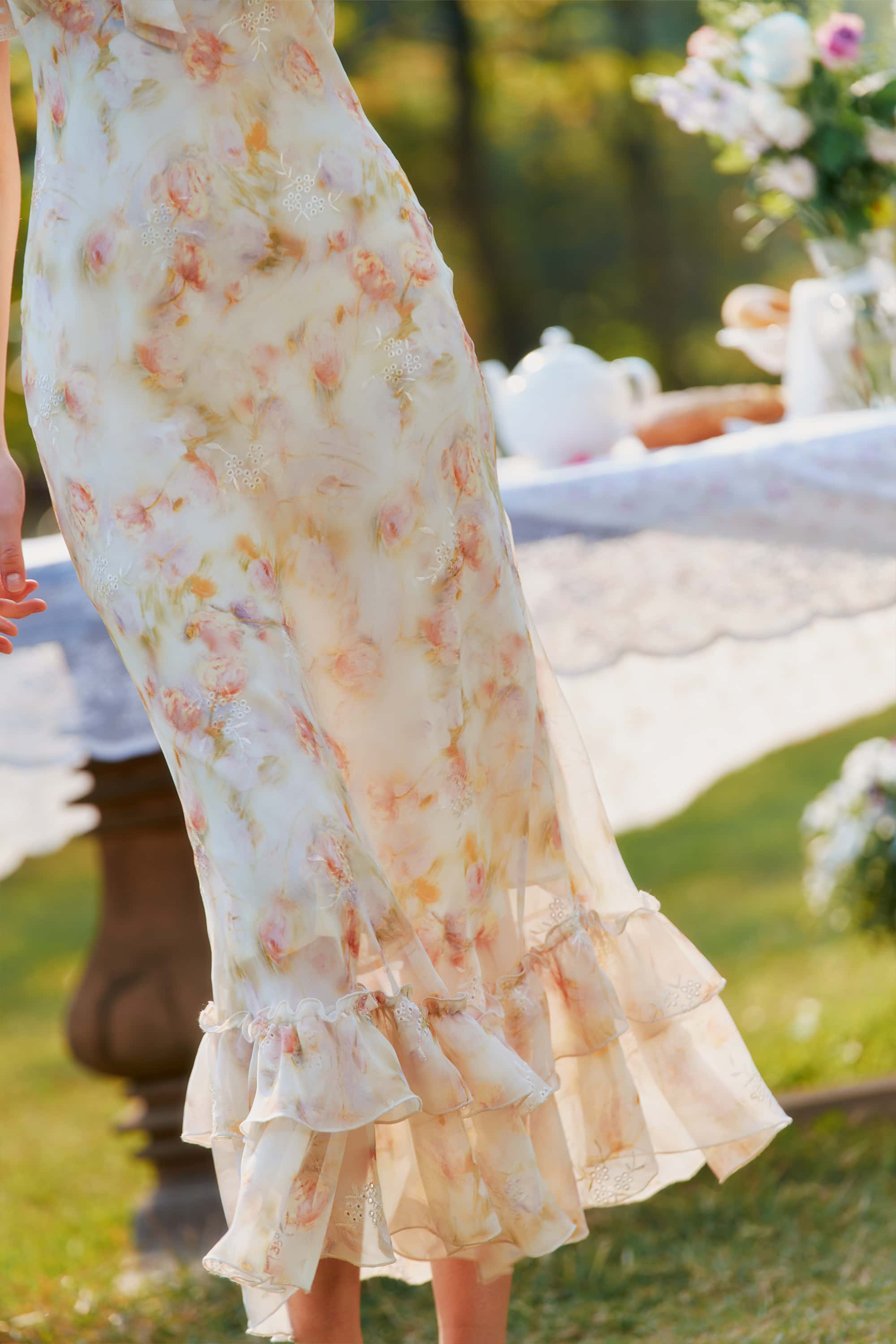 Lizzy Chiffon Lace Floral Maxi dress