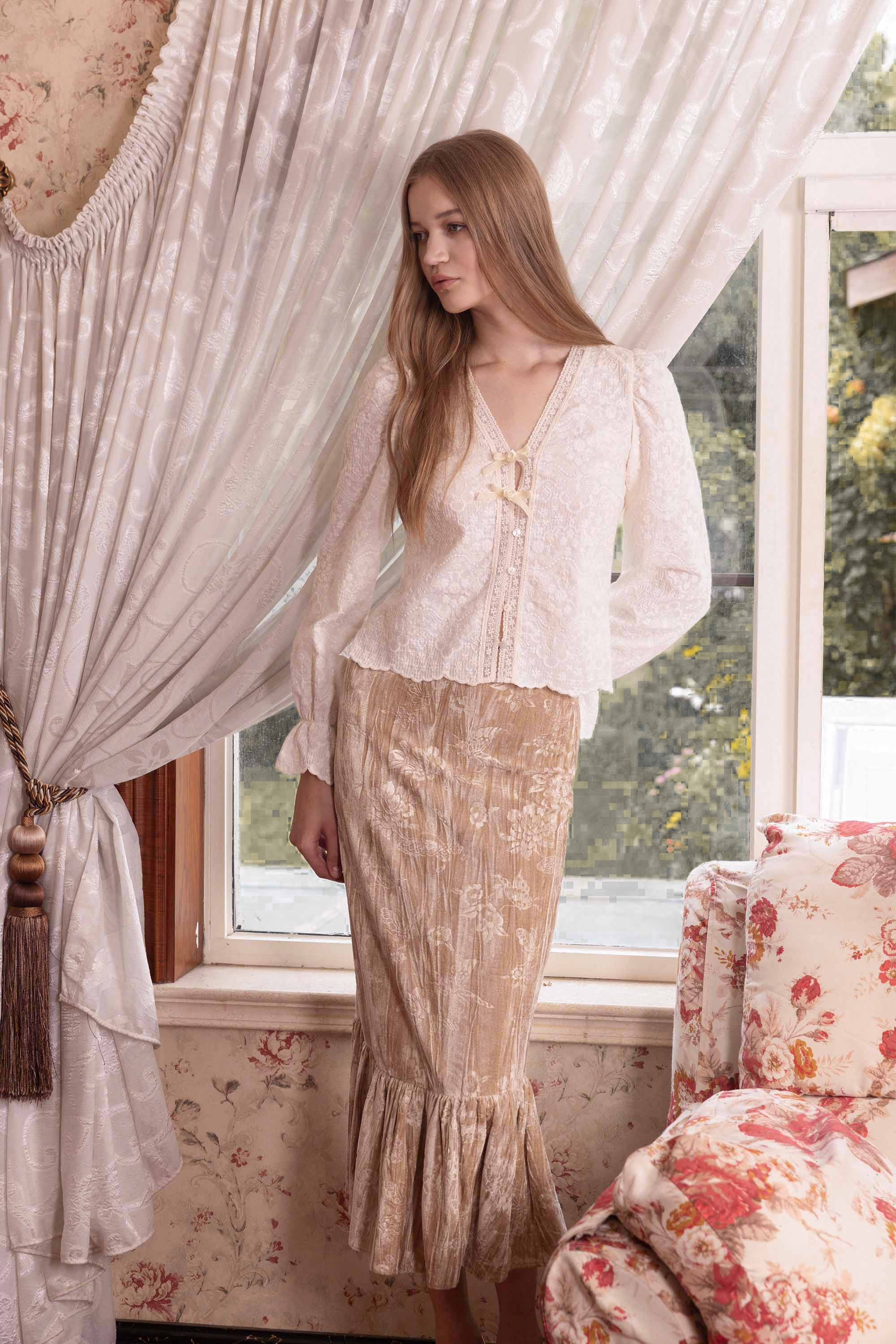 Marina Off-white Lace Embroidered Blouse