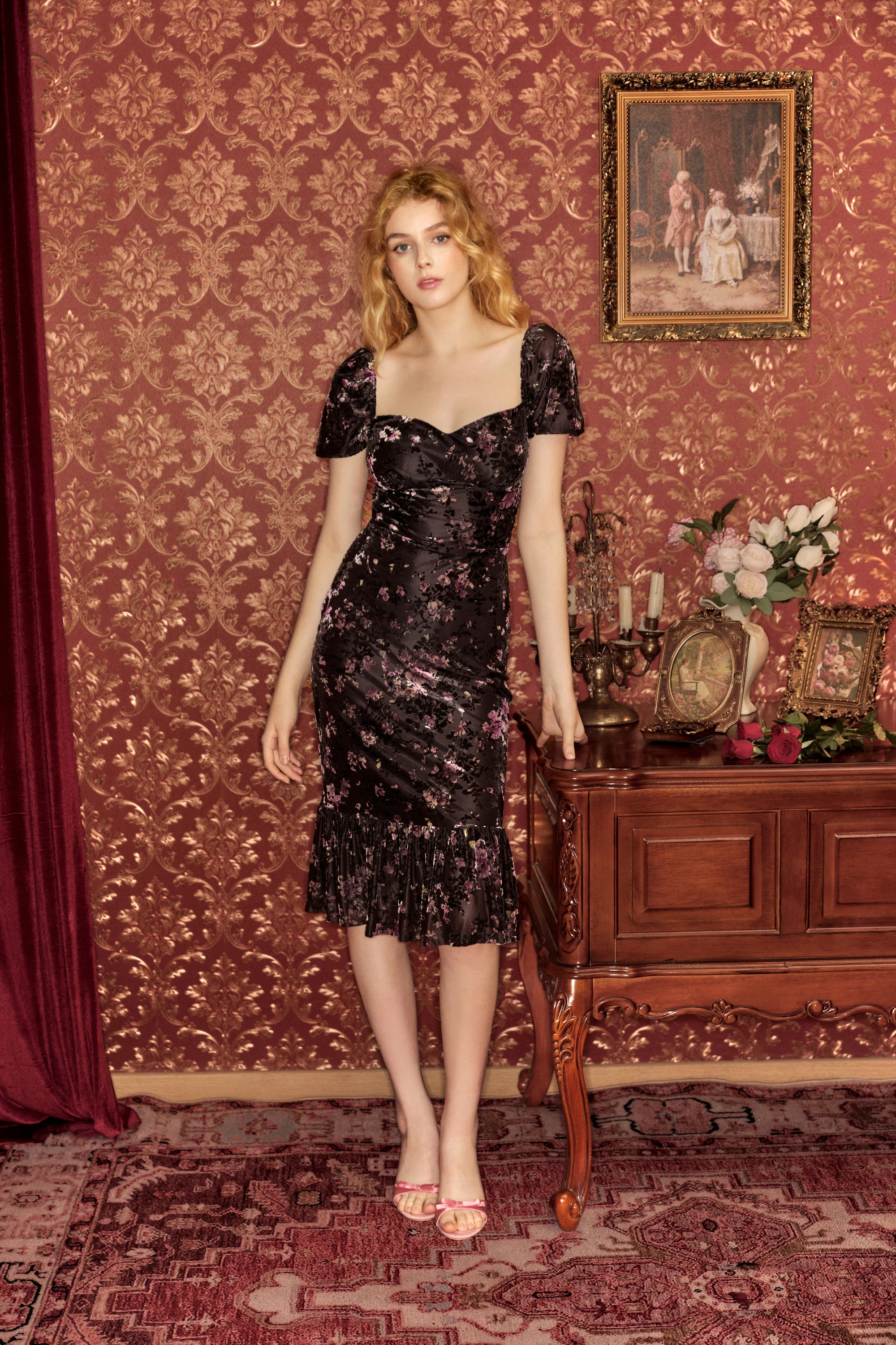 Carmen Puff Sleeves Midi Dress in Black