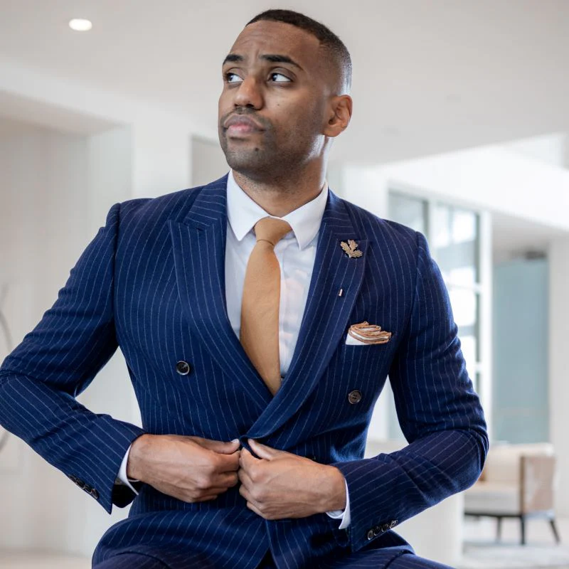 Lapel Pin - Bronze Maple Leaf