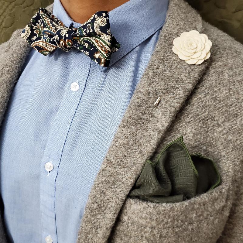 Paisley Navy Dijon Bow Tie Set