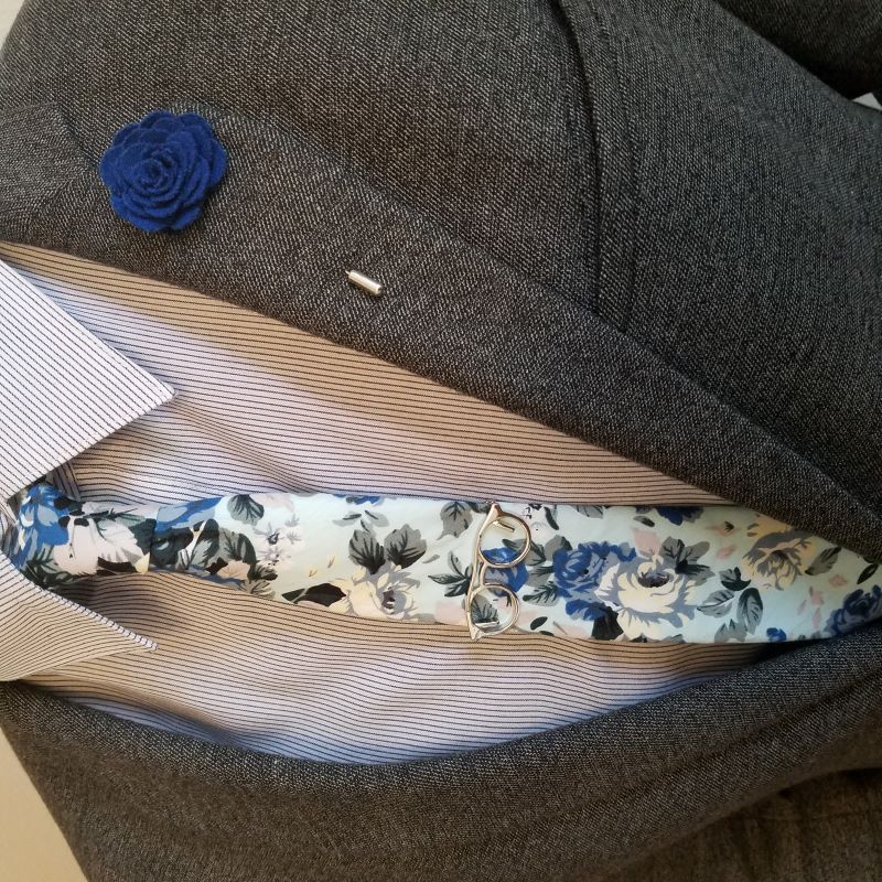 Glasses Silver Tie Bar