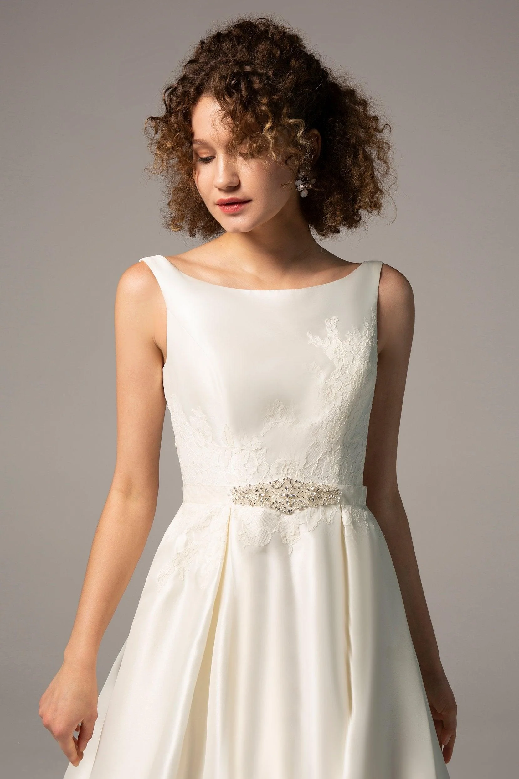 Tulle Wedding Sash with Rhinestone CC0055
