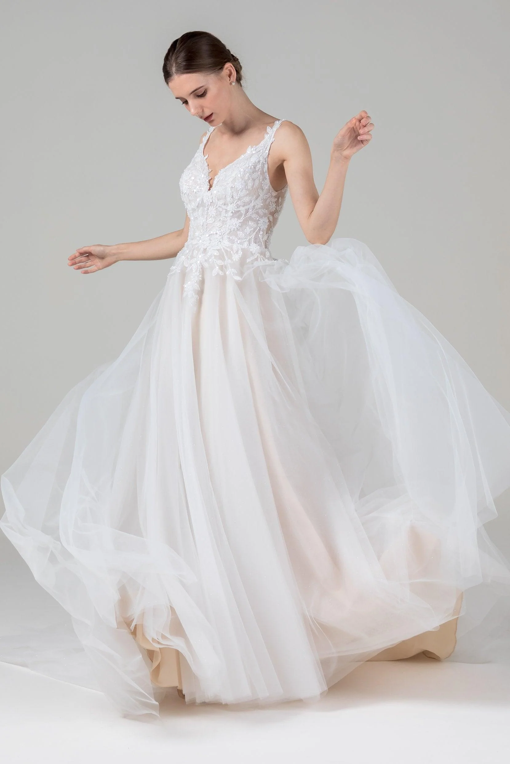 A-Line Court Train Tulle Lace Wedding Dress CW2585CR