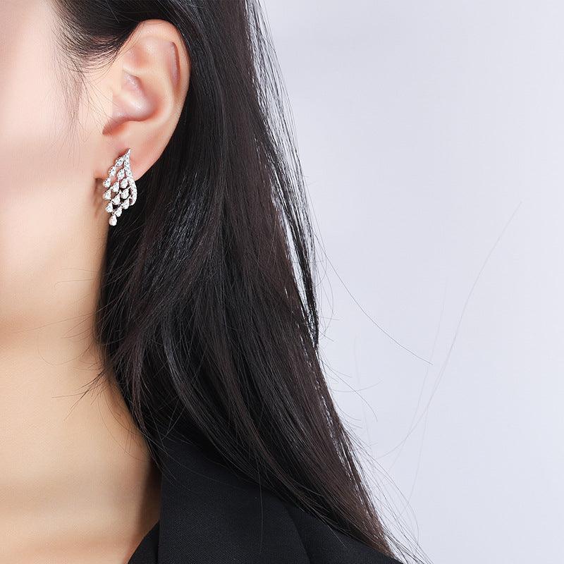 White zircon earrings with fringe 681850127507