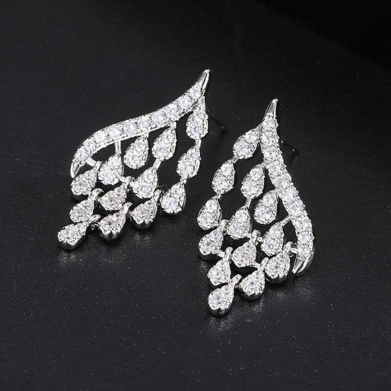 White zircon earrings with fringe 681850127507