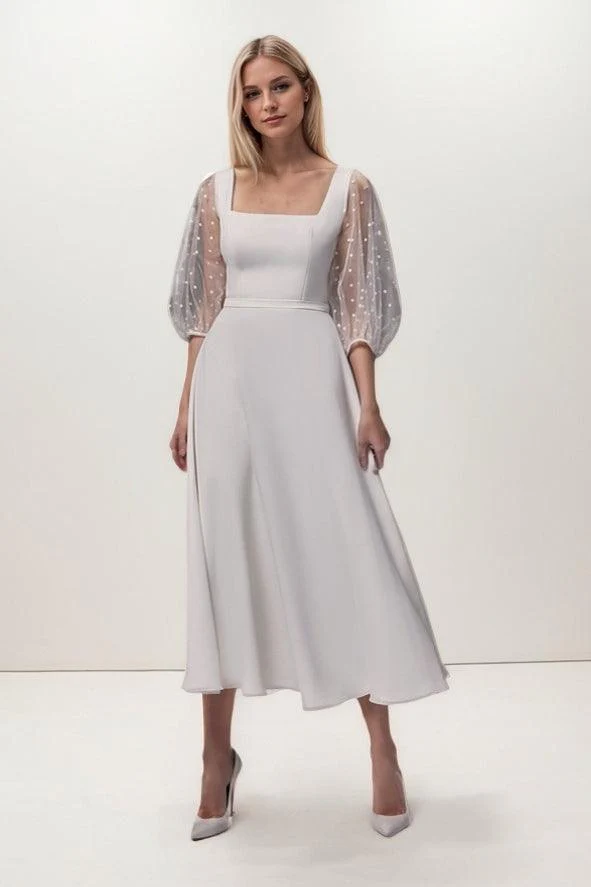 A-Line Tea Length Chiffon Elastic Cloth Wedding Dress CW3422
