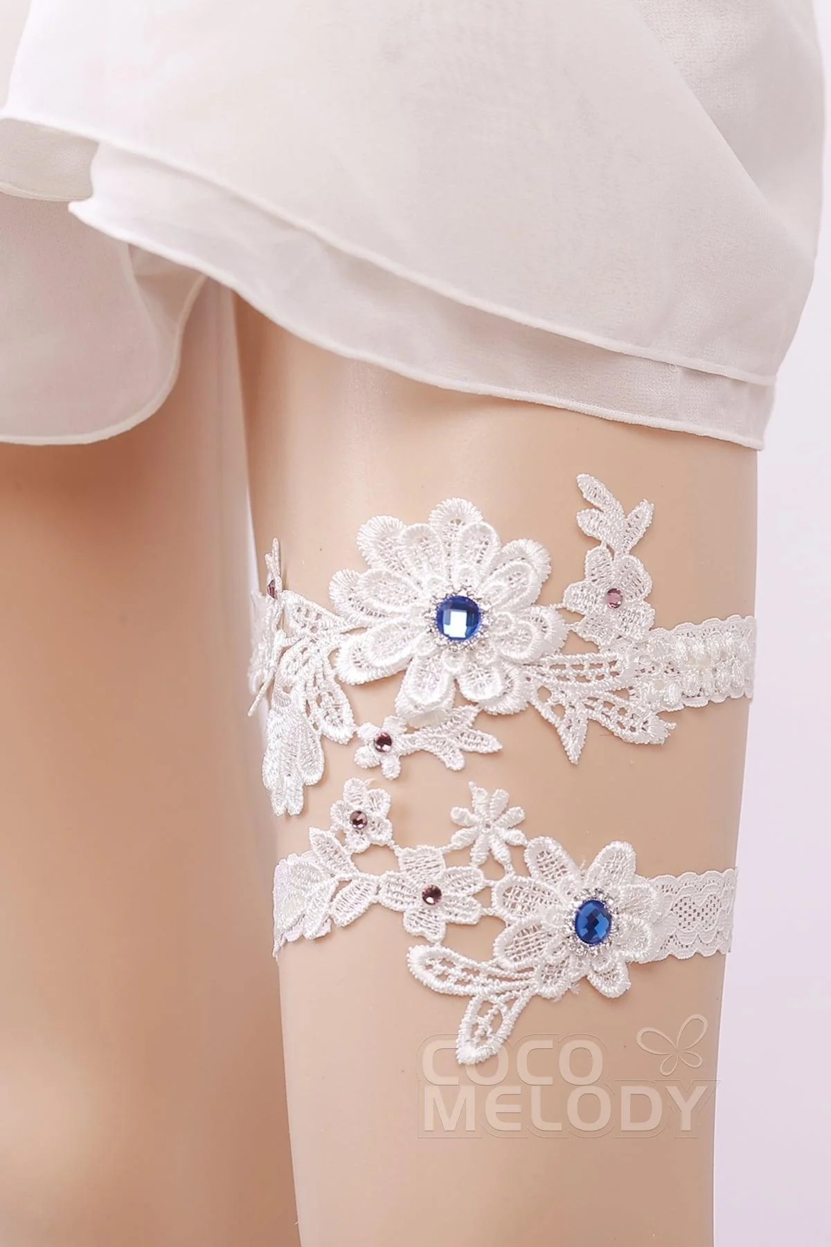 Lace Wedding Garter with Diamond WD17015