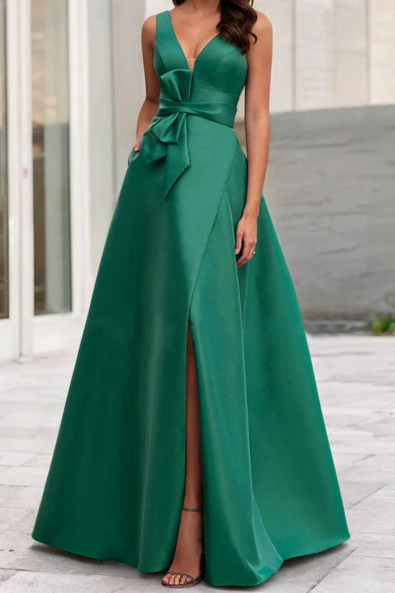 A Line V Neck Sleeveless Mother Of The Bride Dresses CM0341