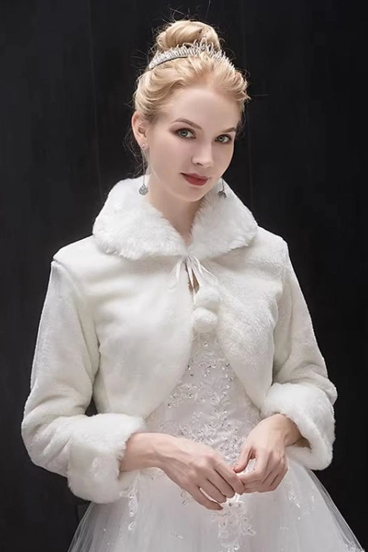 Faux Fur Shawl with CJ0130