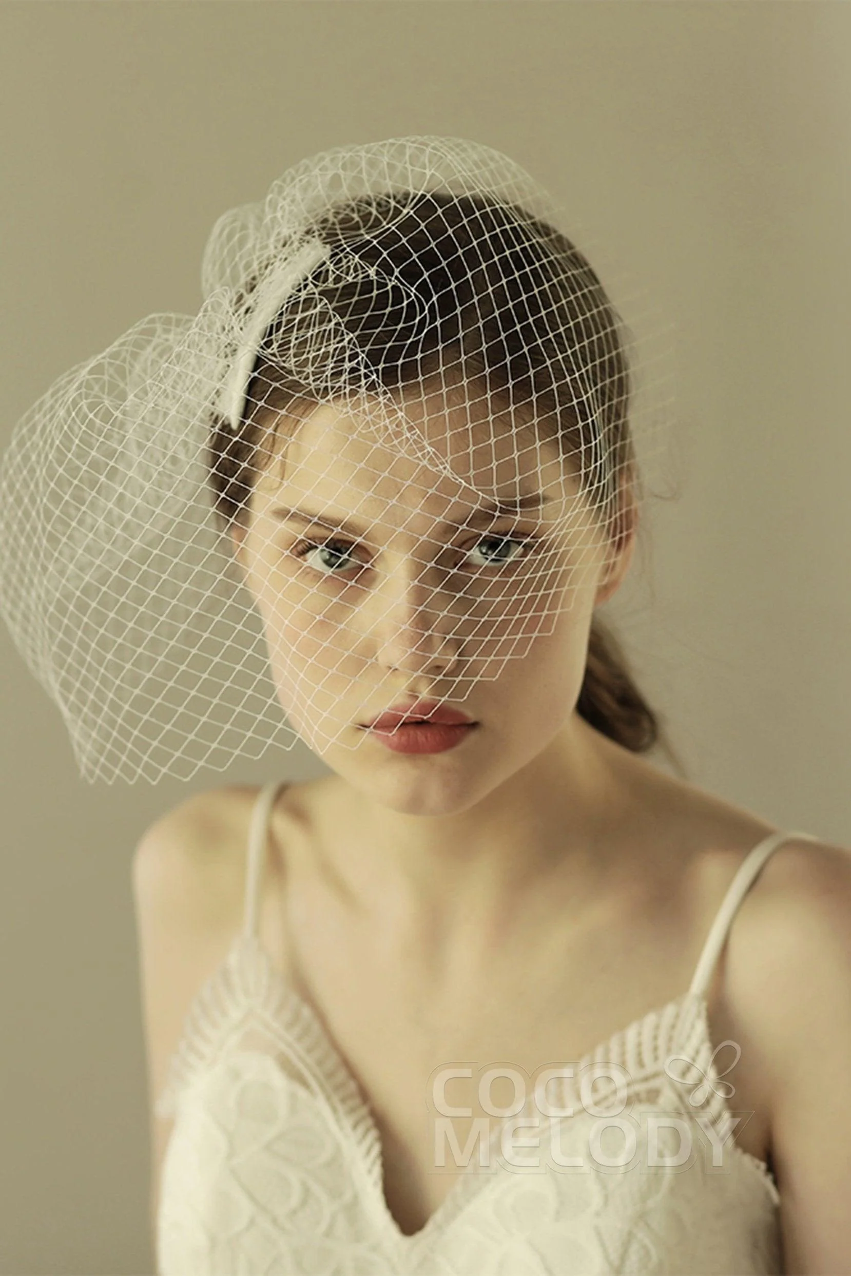 One-tier Cut Edge Tulle Blusher Veils CV0238