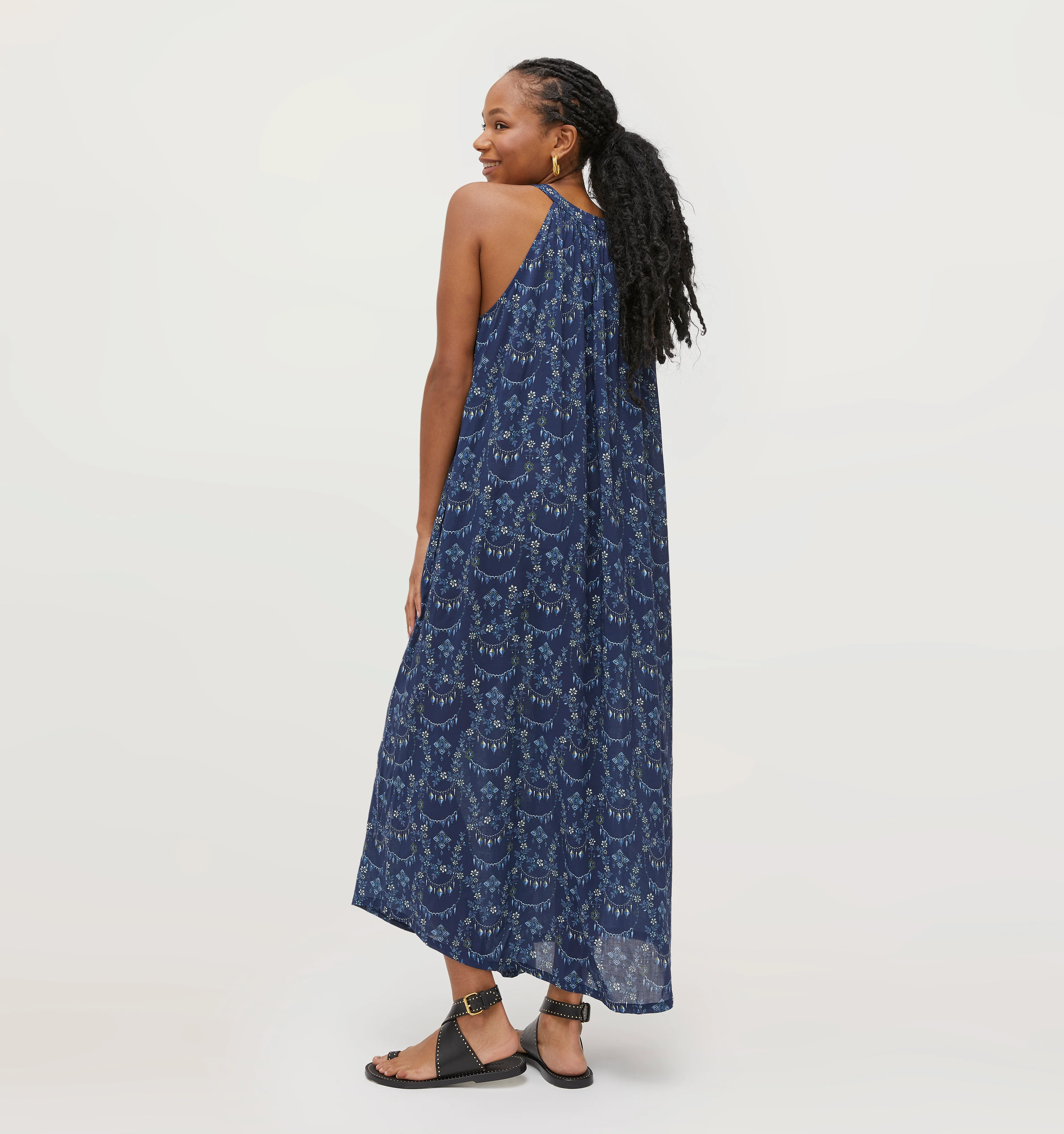 The Giselle Dress - Charm Scallop