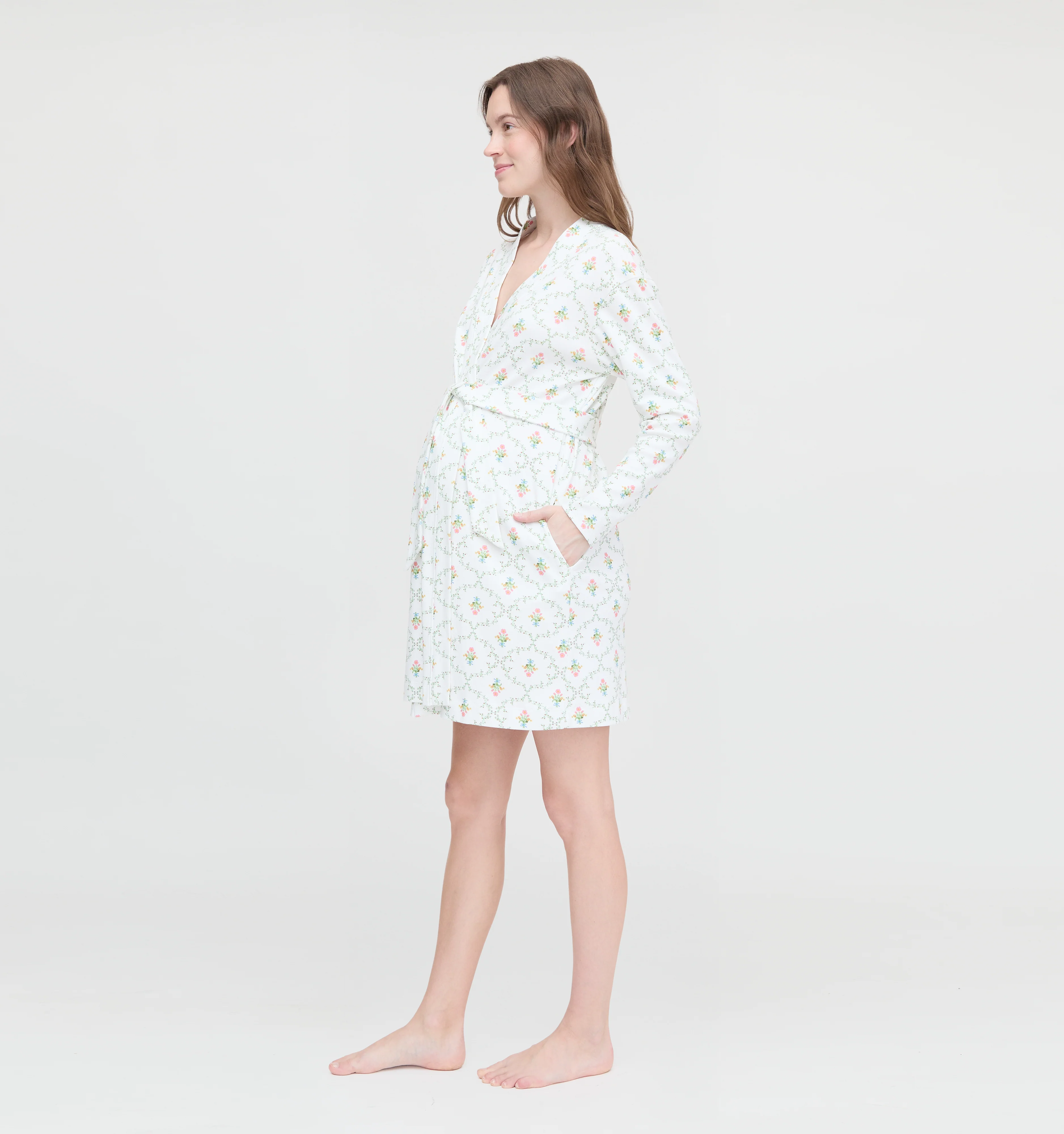 The Maternity Ivory Robe - Pastel Trellis