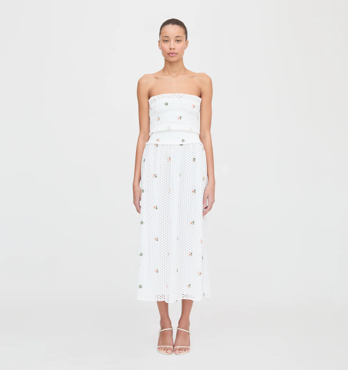 The Delphine Nap Skirt - White Daisy Eyelet