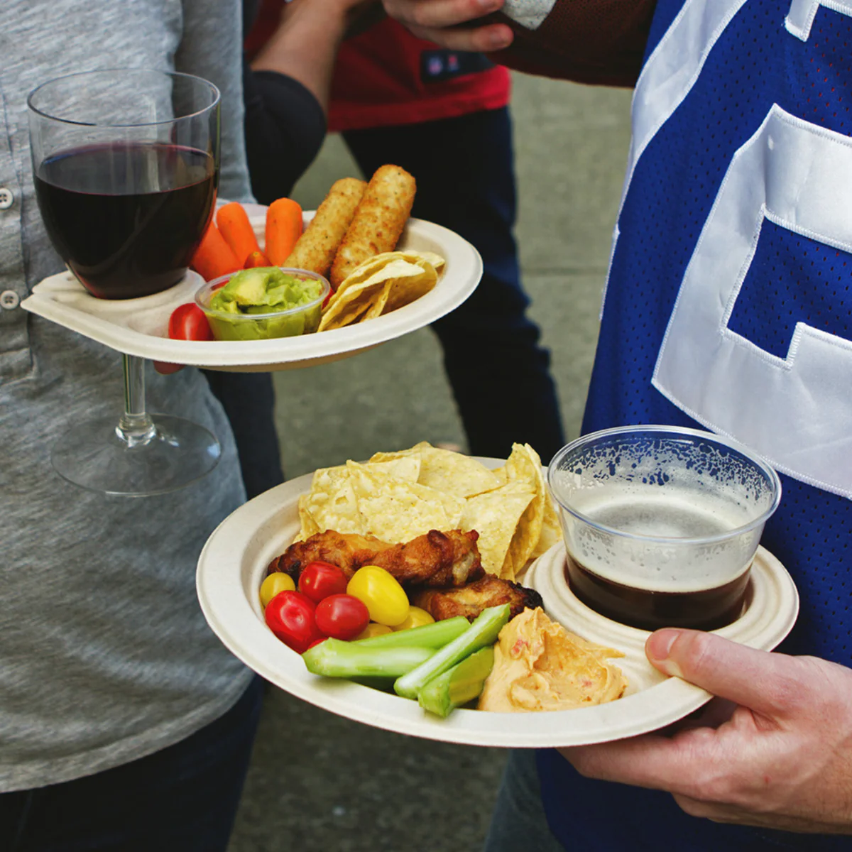 World Centric's 7” Party Plate with Wine Glass Holder	PL-SC-7WN