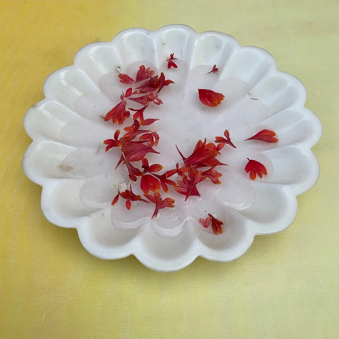 8 Inches Decorative Flower Marble Urli Bowl - Flower & Tea light Home Decor
