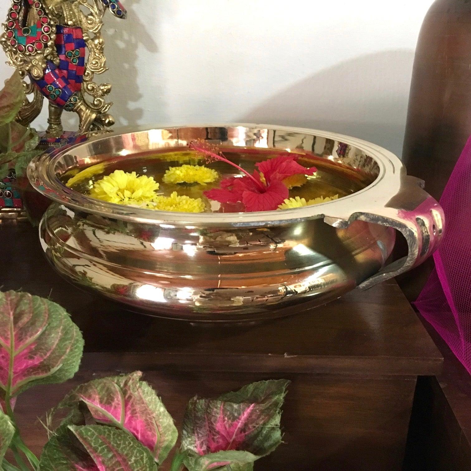 10 Inches Brass Urli Bowl With Handle For Home Decoration