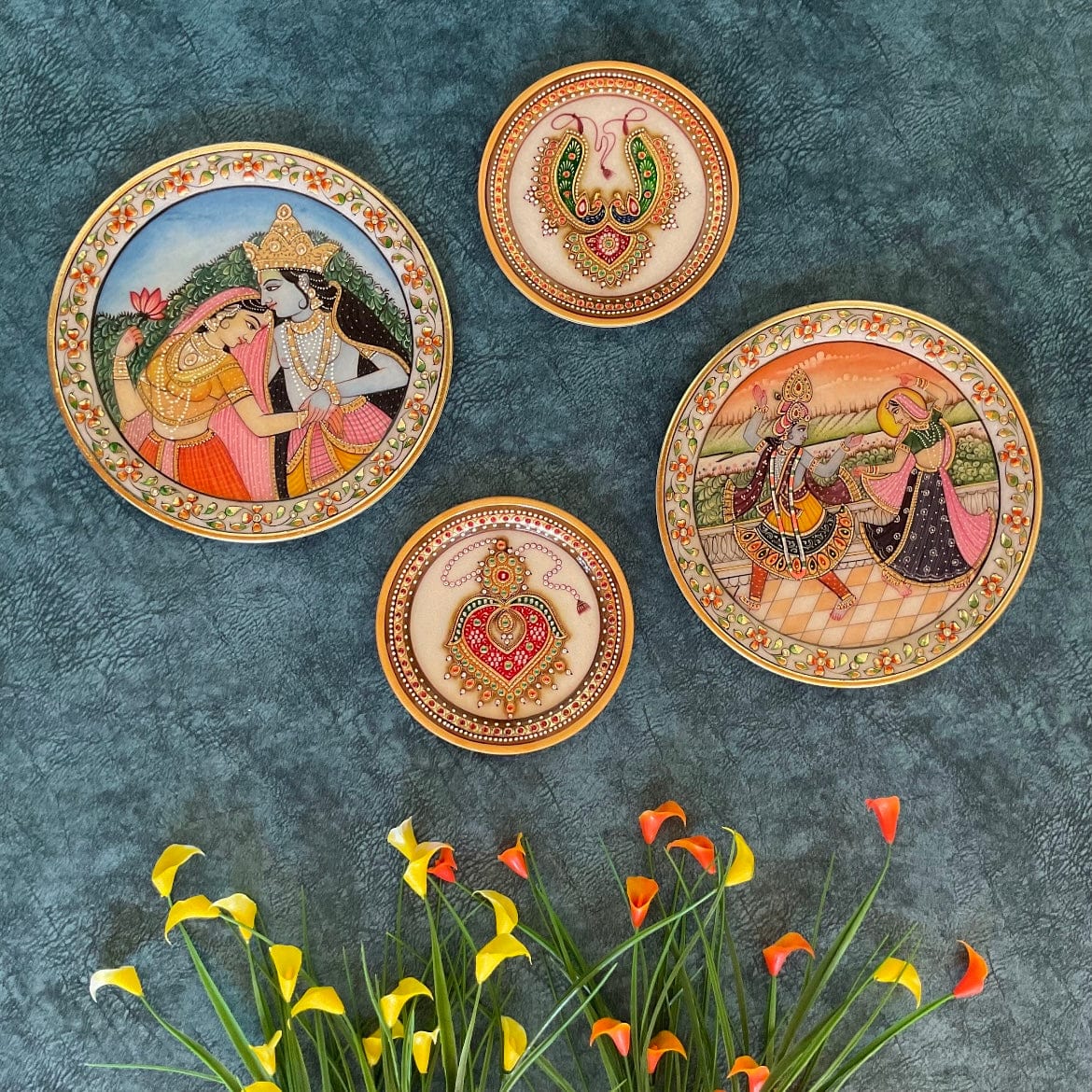 Radha krishna & Jewelry Painting (Set of 4) - Wall Hanging - Decorative Round Marble Plate