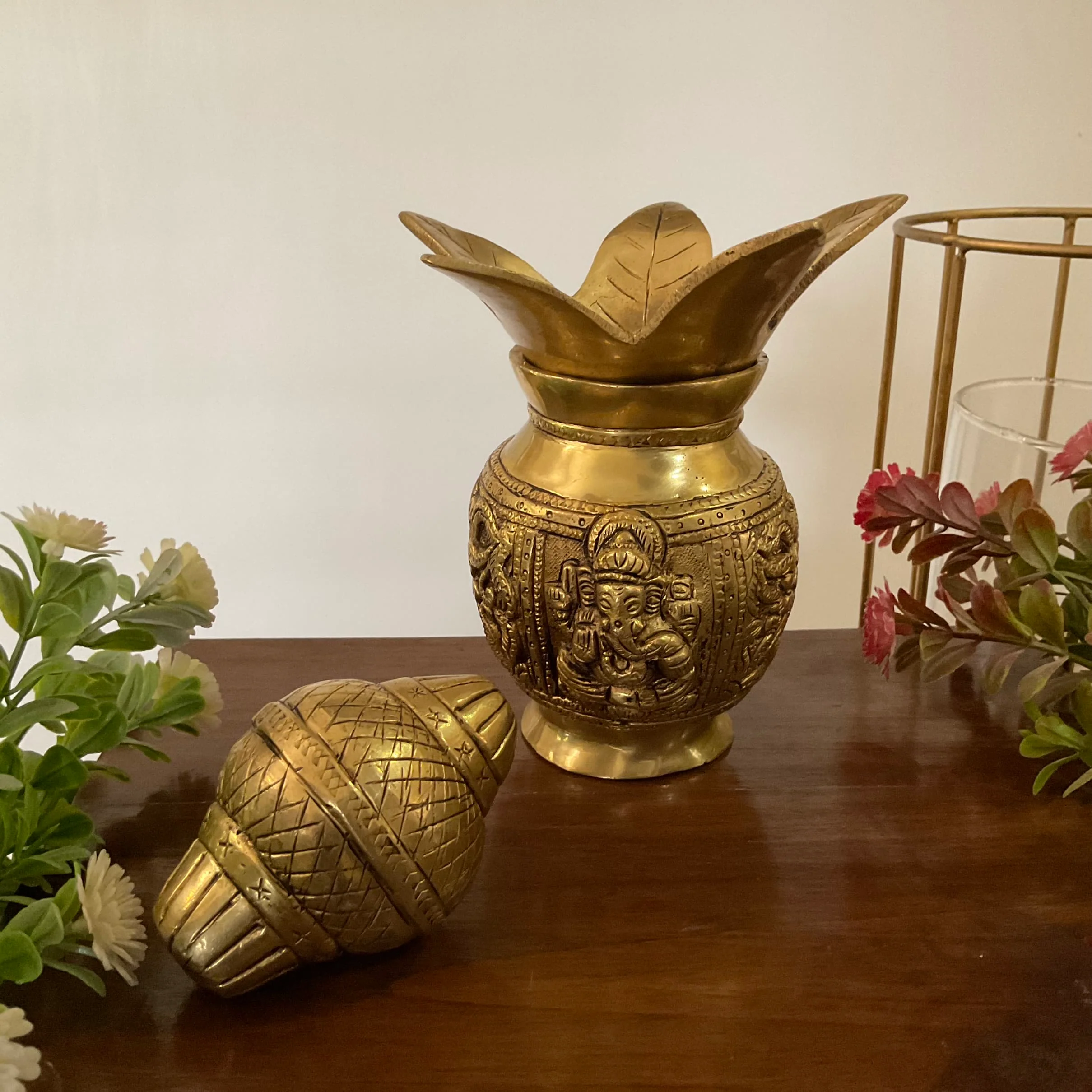 Lakshmi Ganesha Brass Kalash With Coconut For Pooja