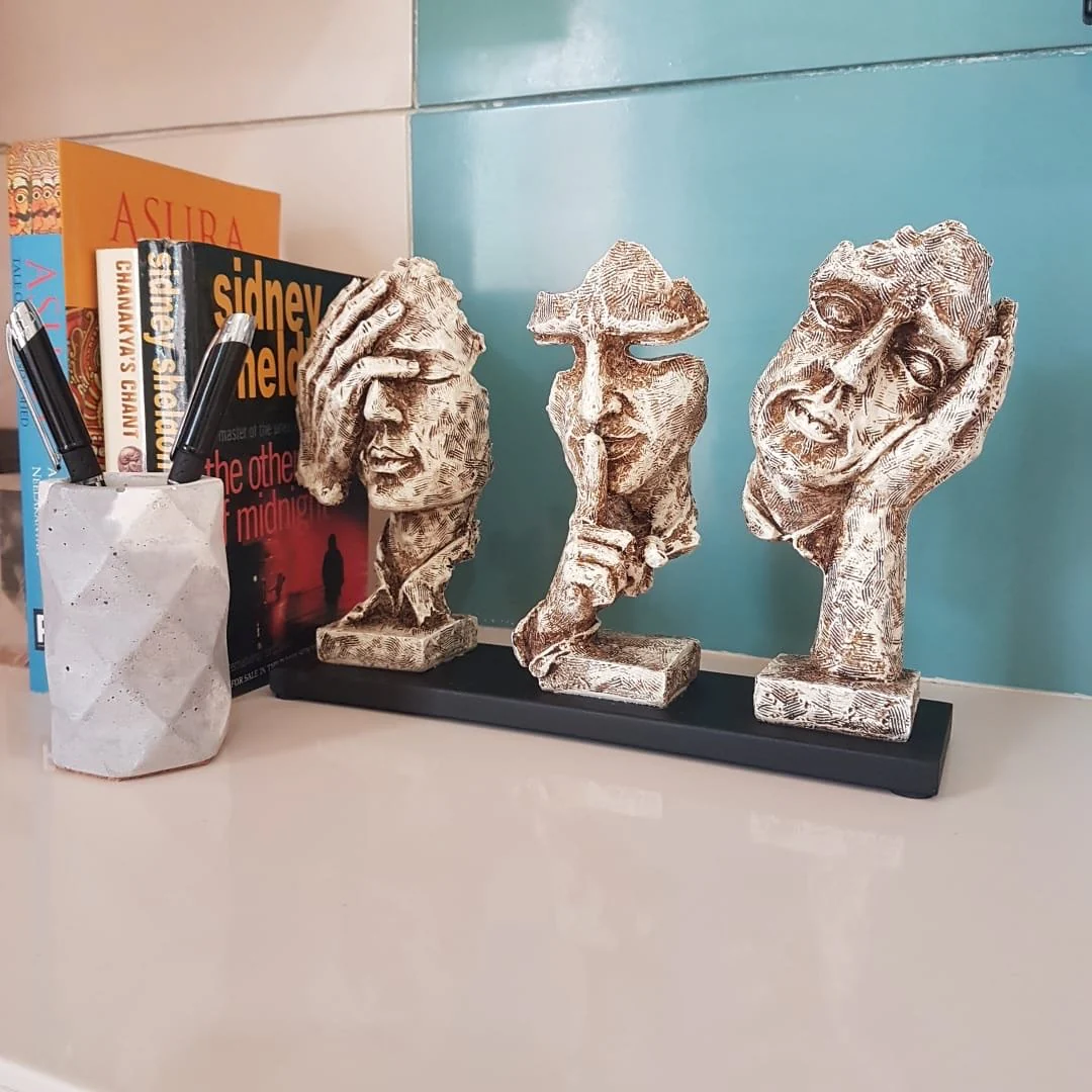 Whitish Colour - Stylish Gandhi Men - Table Decor