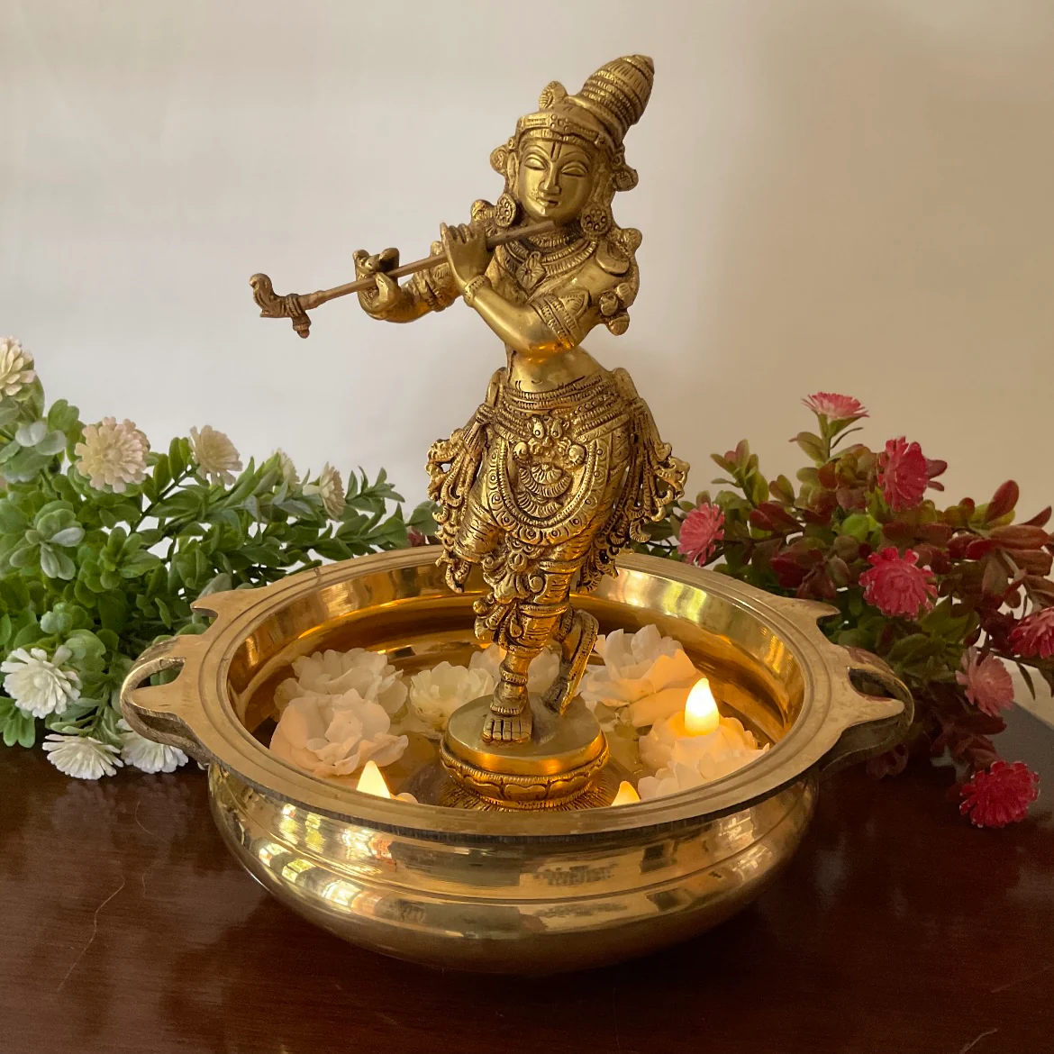 10 Inches Lord Krishna Idol And 8 Inches Brass Urli With Handle Festive Home Decor