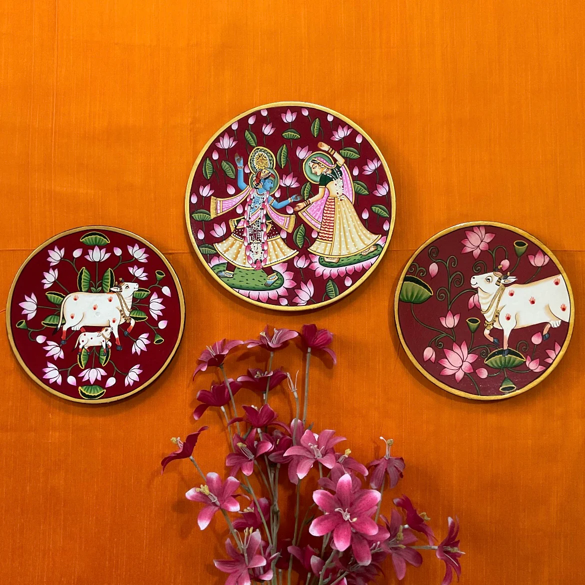 Radha Krishna Cow Pichwai Wall Hanging - Decorative Round Plate