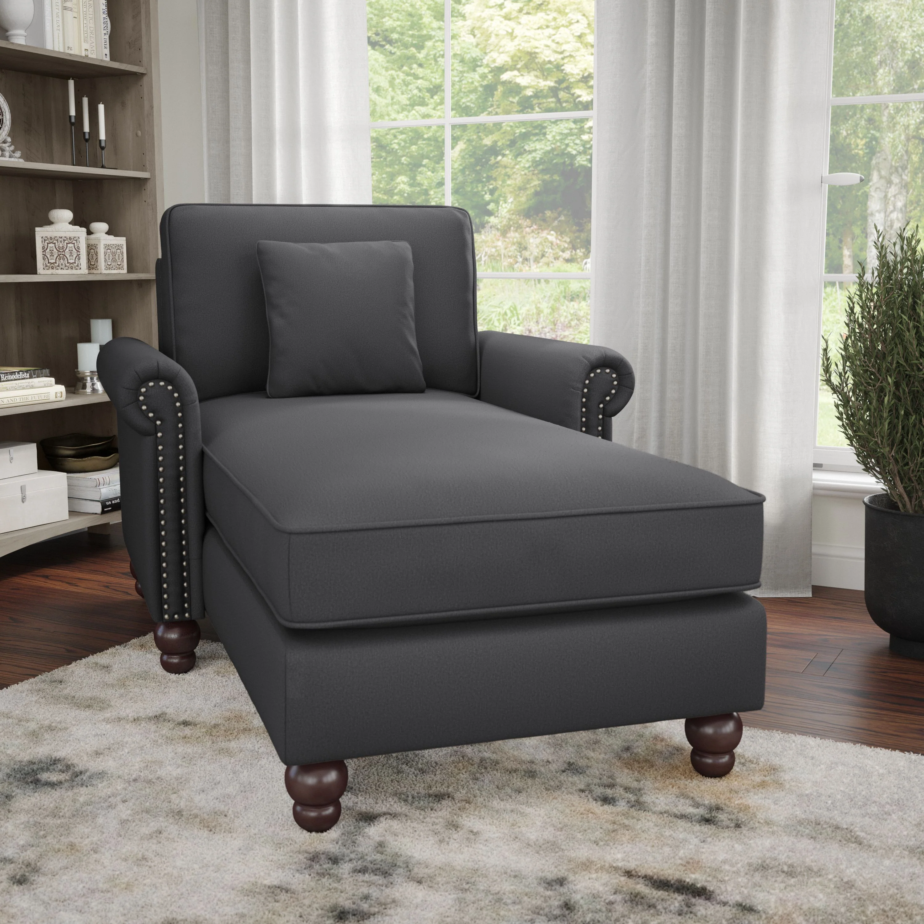 Coventry Chaise Lounge with Arms