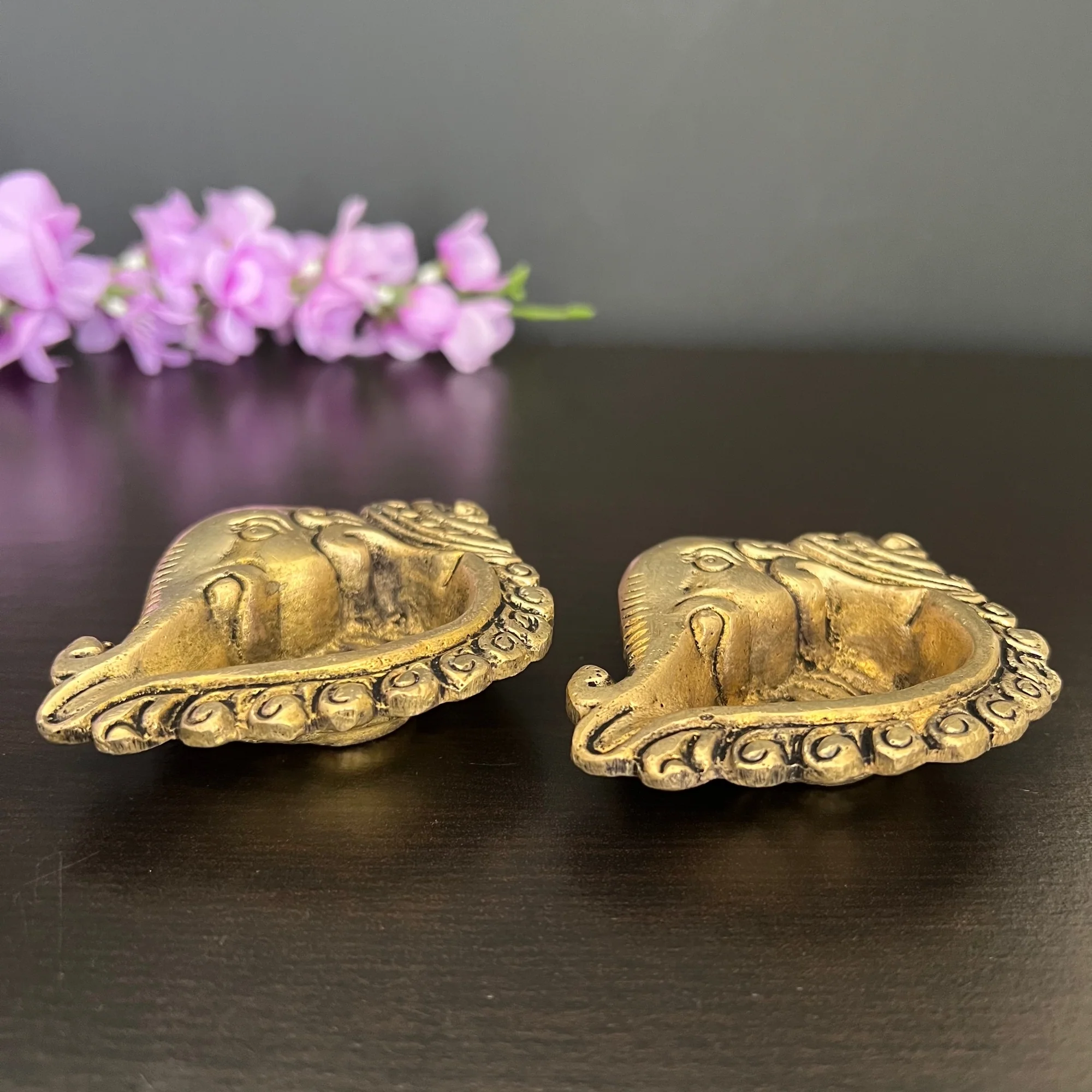 Small Ganesha Diya  (Set of 6) - Handmade Brass lamp - Decorative