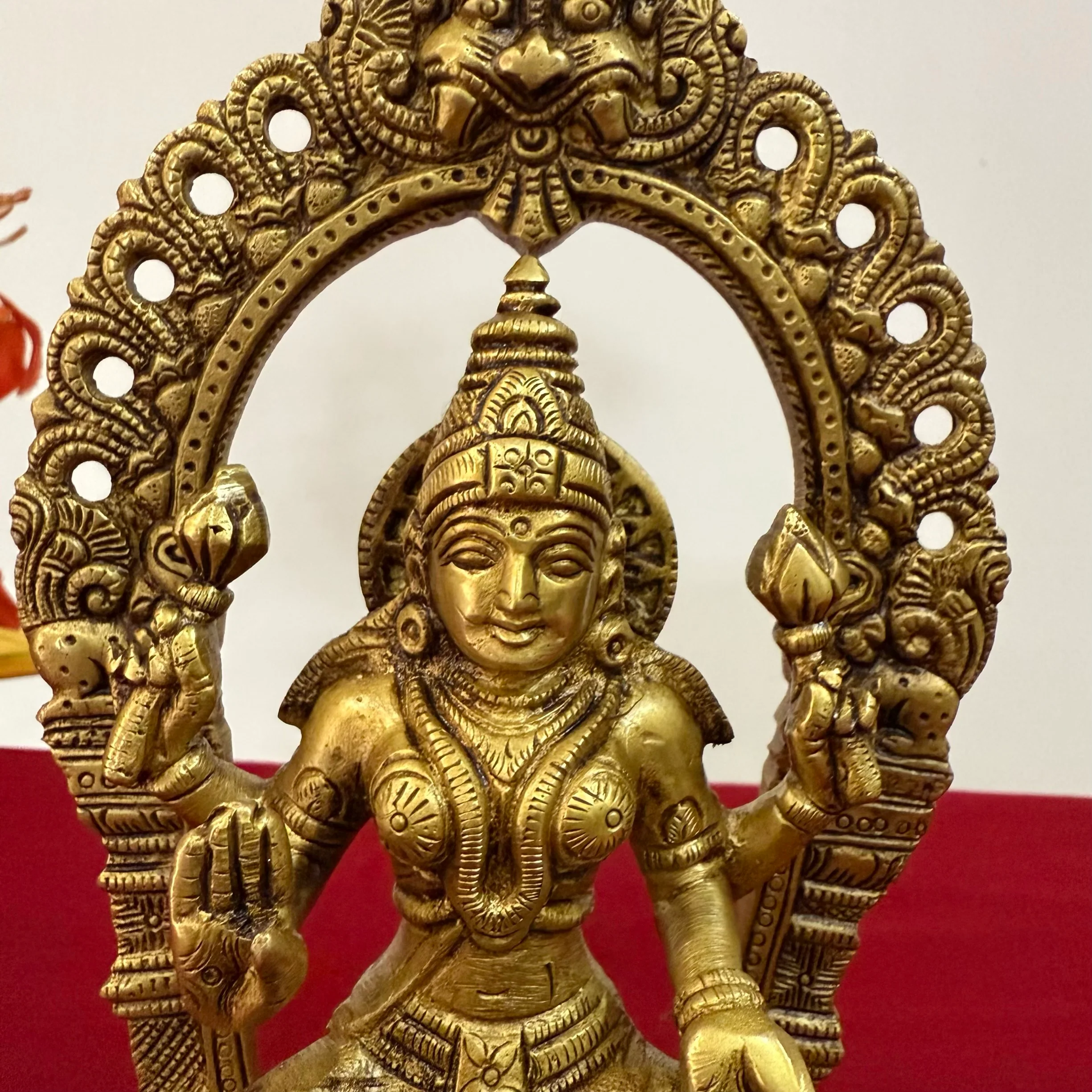 Goddess Laxmi Brass Idol - Decorative Lakshmi Statue For Home Decor and Pooja