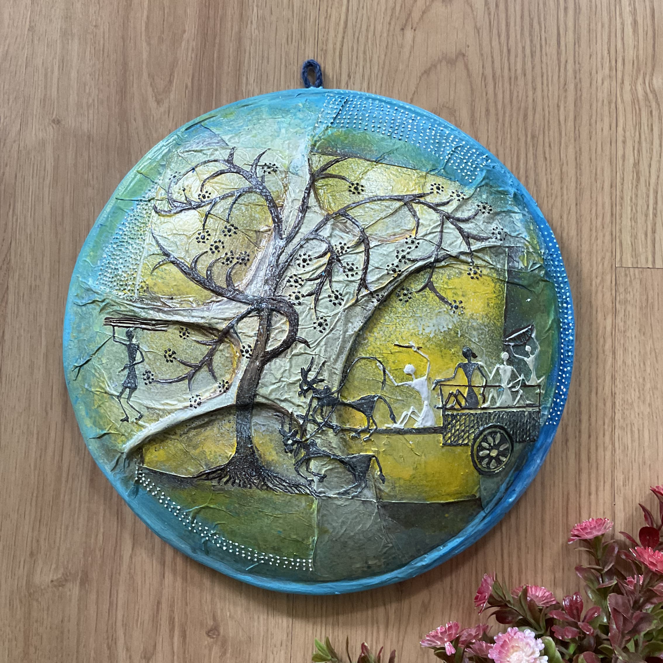 Worli Art Handmade 3D Embossed Round Frame