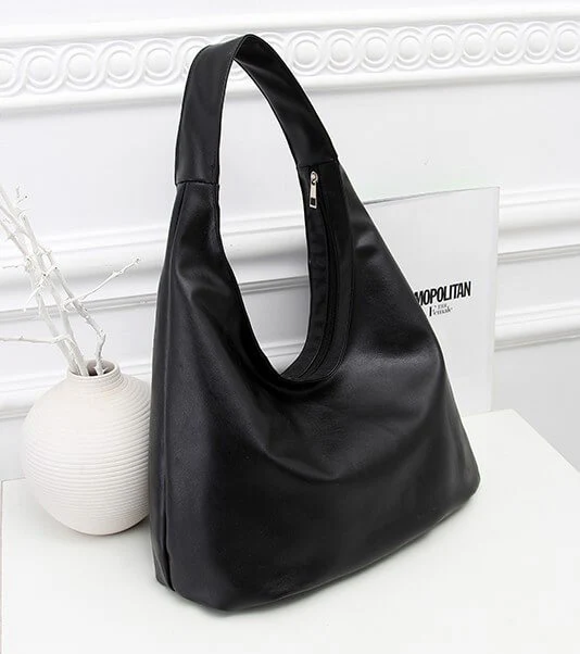 Simple Shoulder Bag