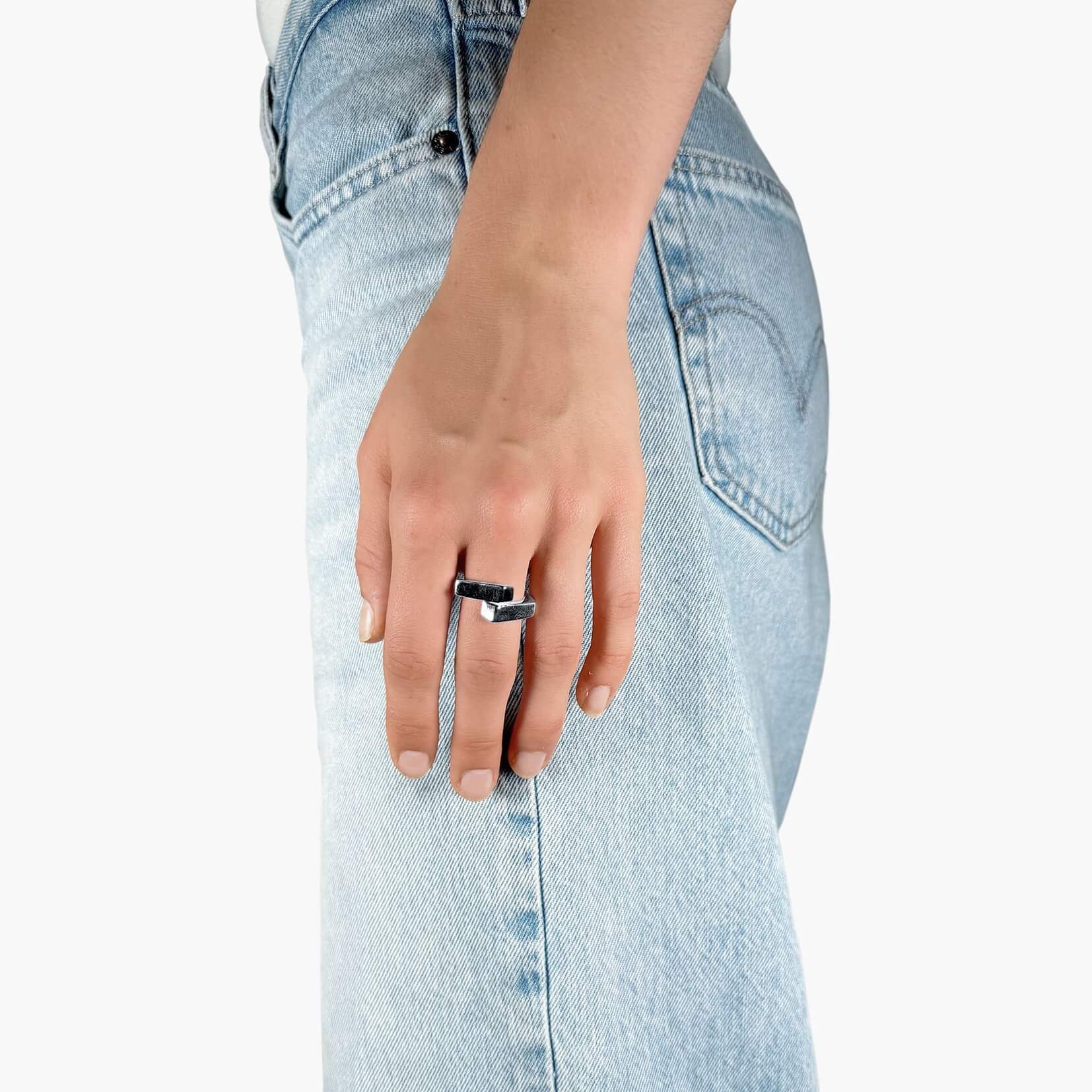 Overlap Geometric Ring
