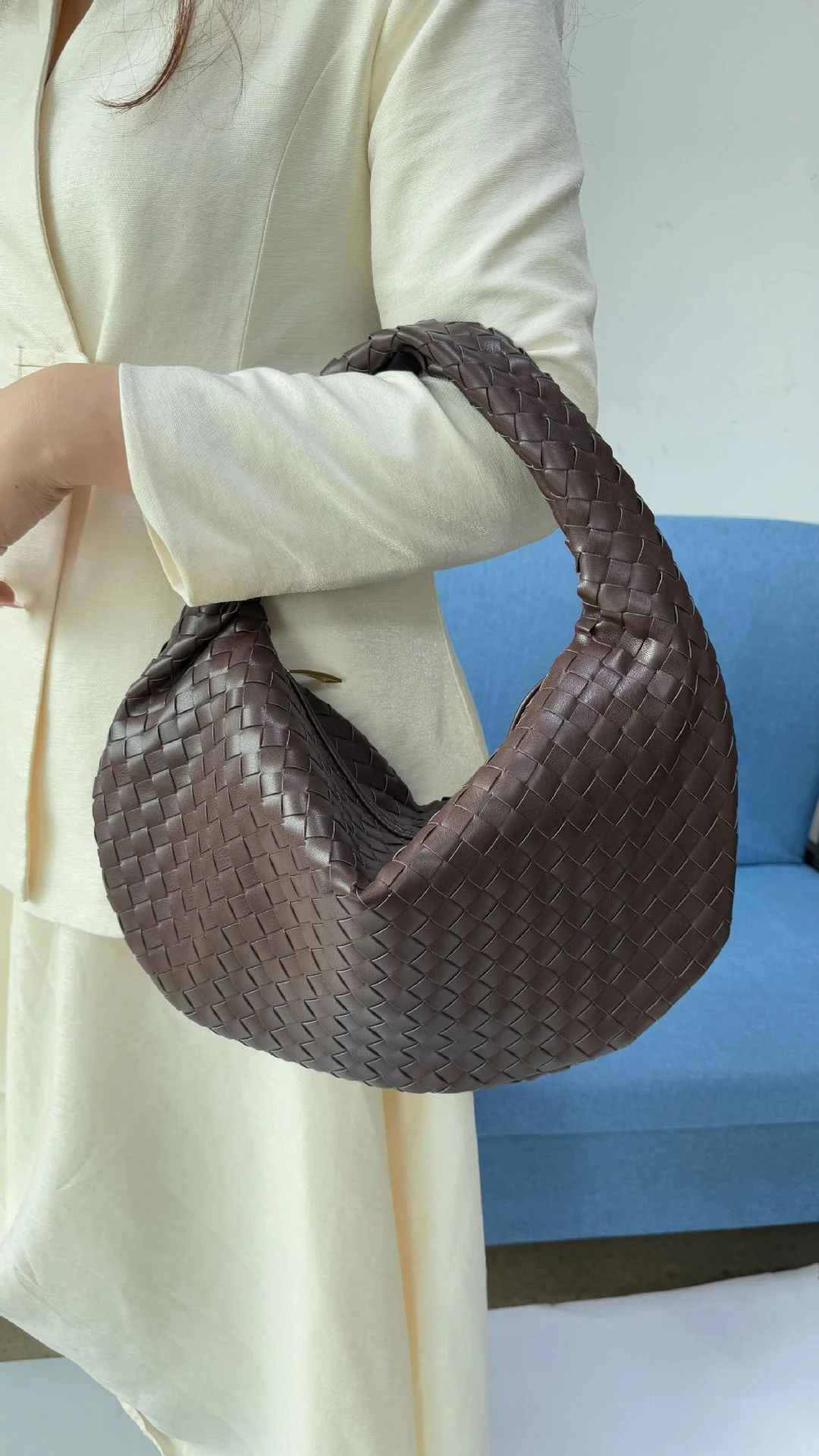 Knot Bag (Medium Jodie)
