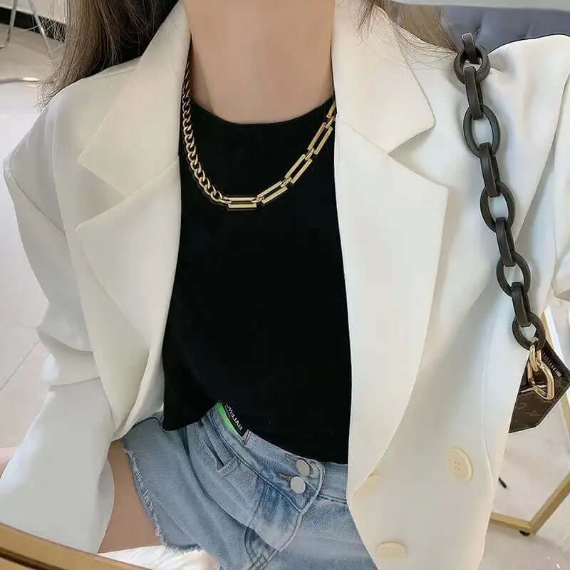 Boldura Chain Necklace