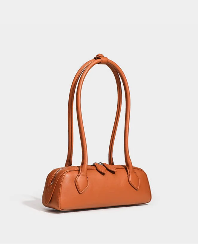 Medium Shoulder Bag (Alaïa Le Teckel)