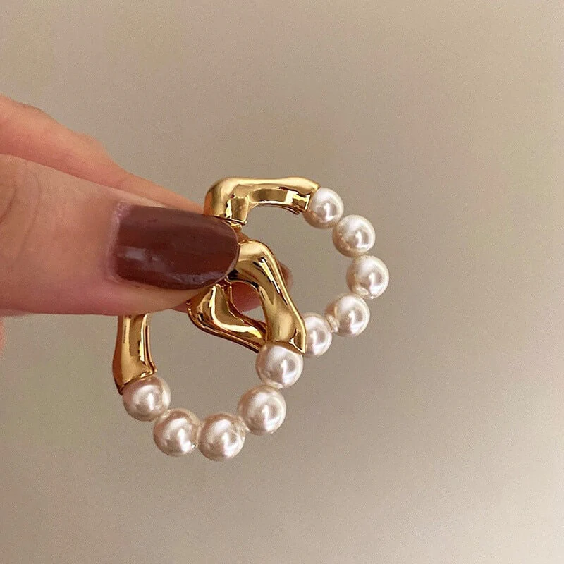 Gold Pearl Earrings