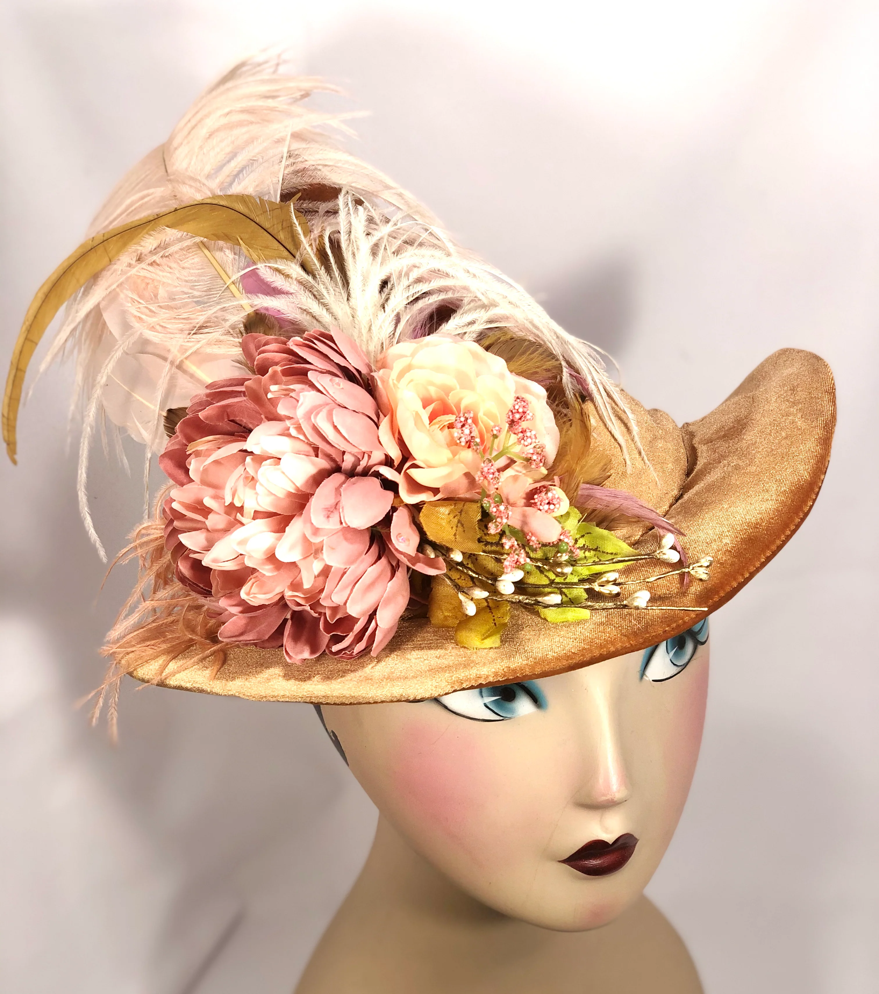 Alewife Hat, Fancy and Extravagant