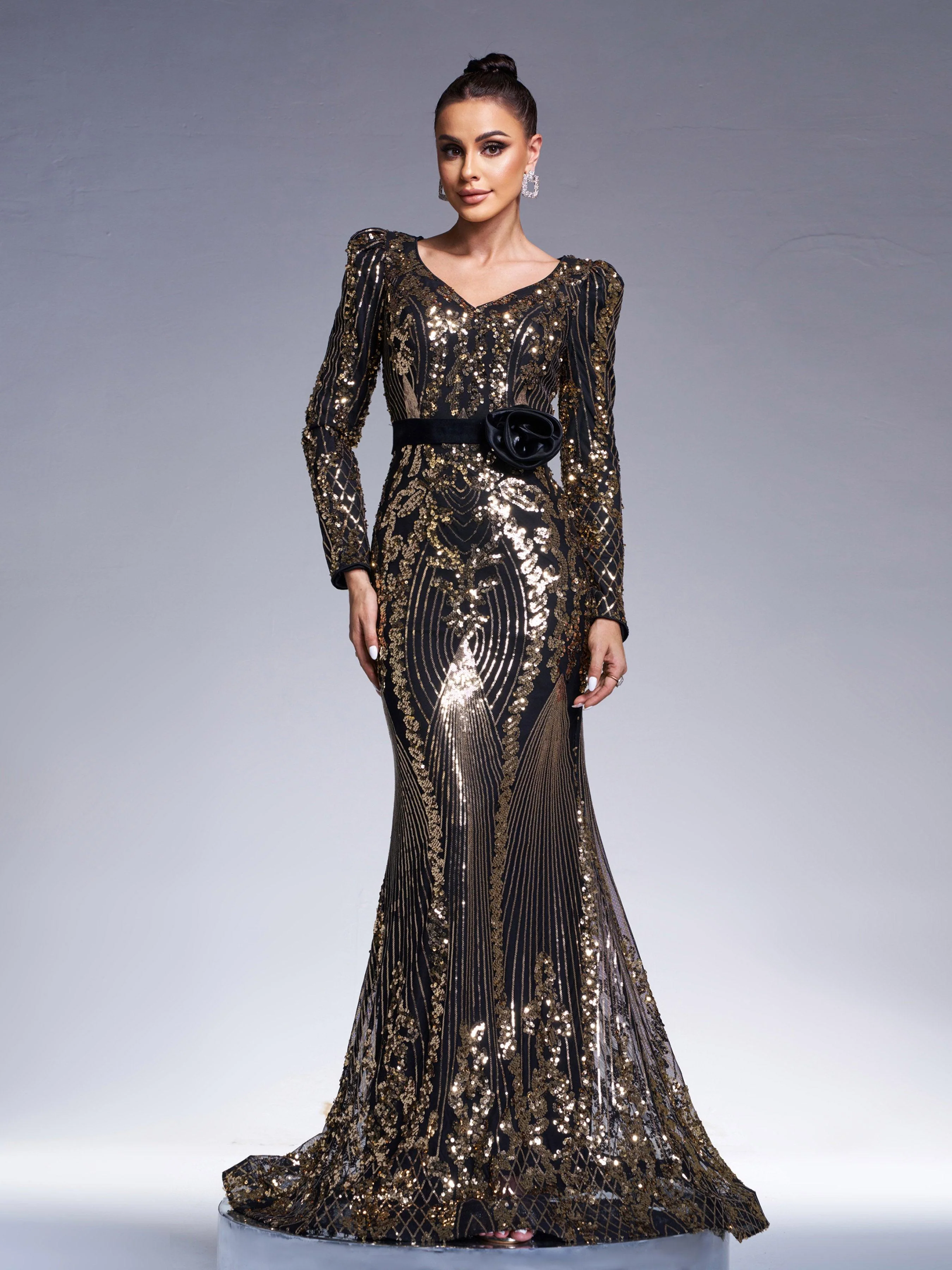 Black Long Sleeve Sequined V-neck Dress DH80240