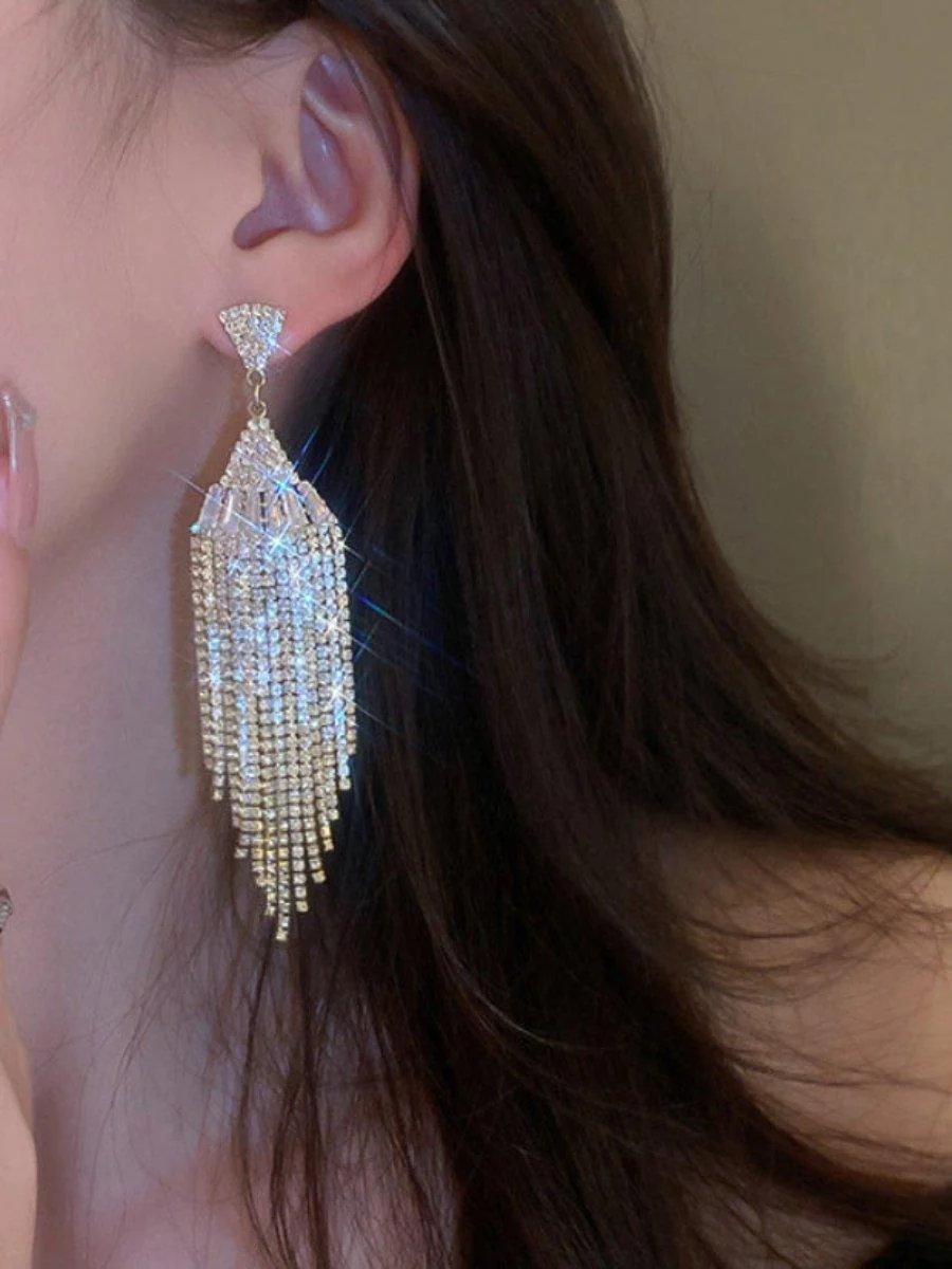 Scalloped Fringe Zircon Earrings MSE092402