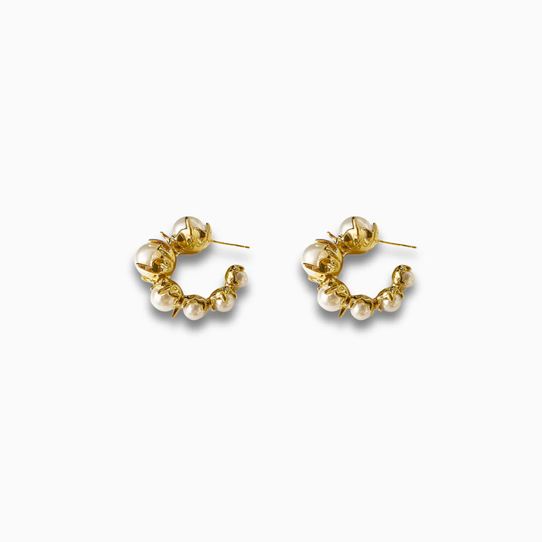 Serena Pearl Claw Hoops