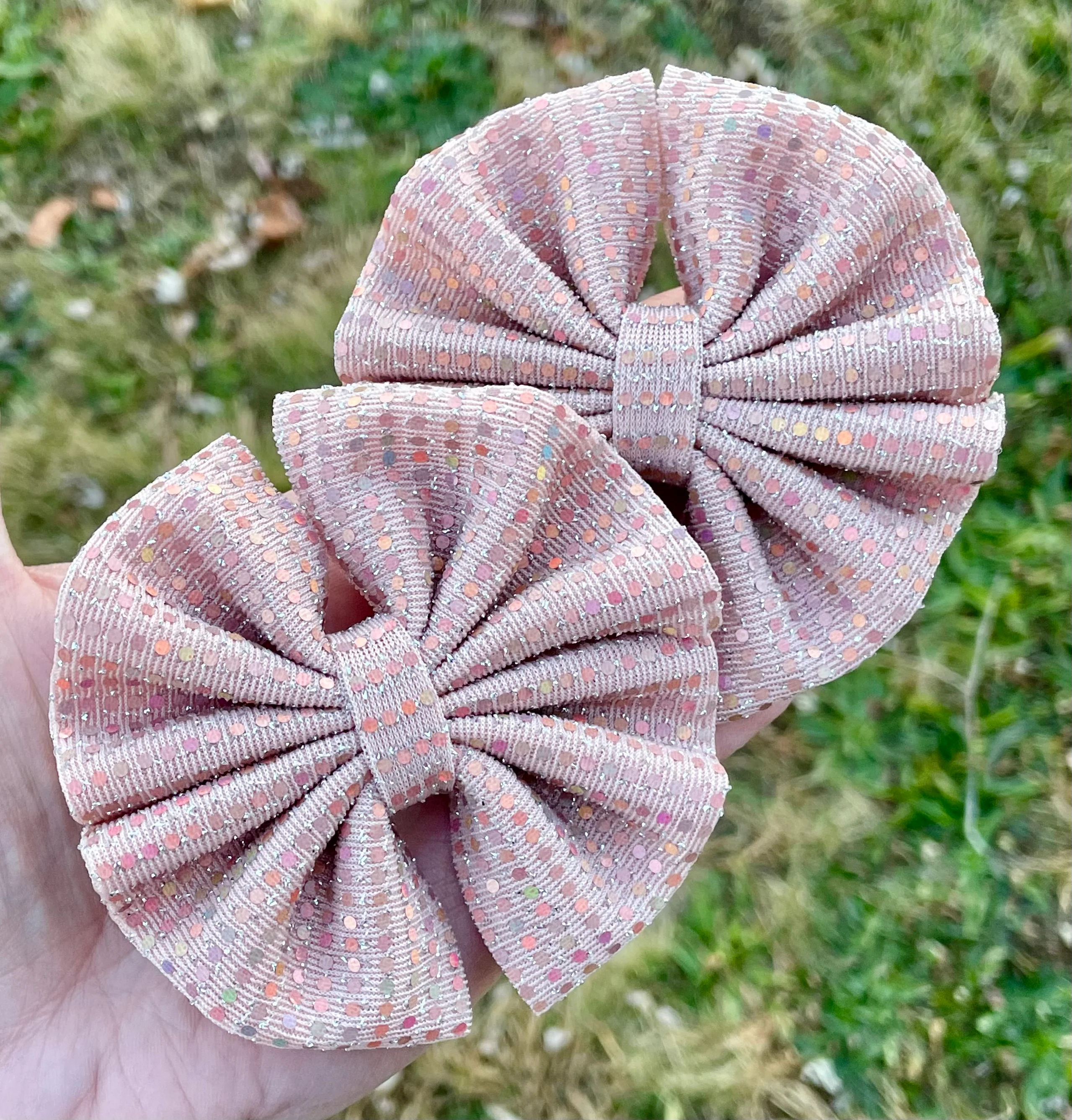 Champagne Holo Dots Messy Set