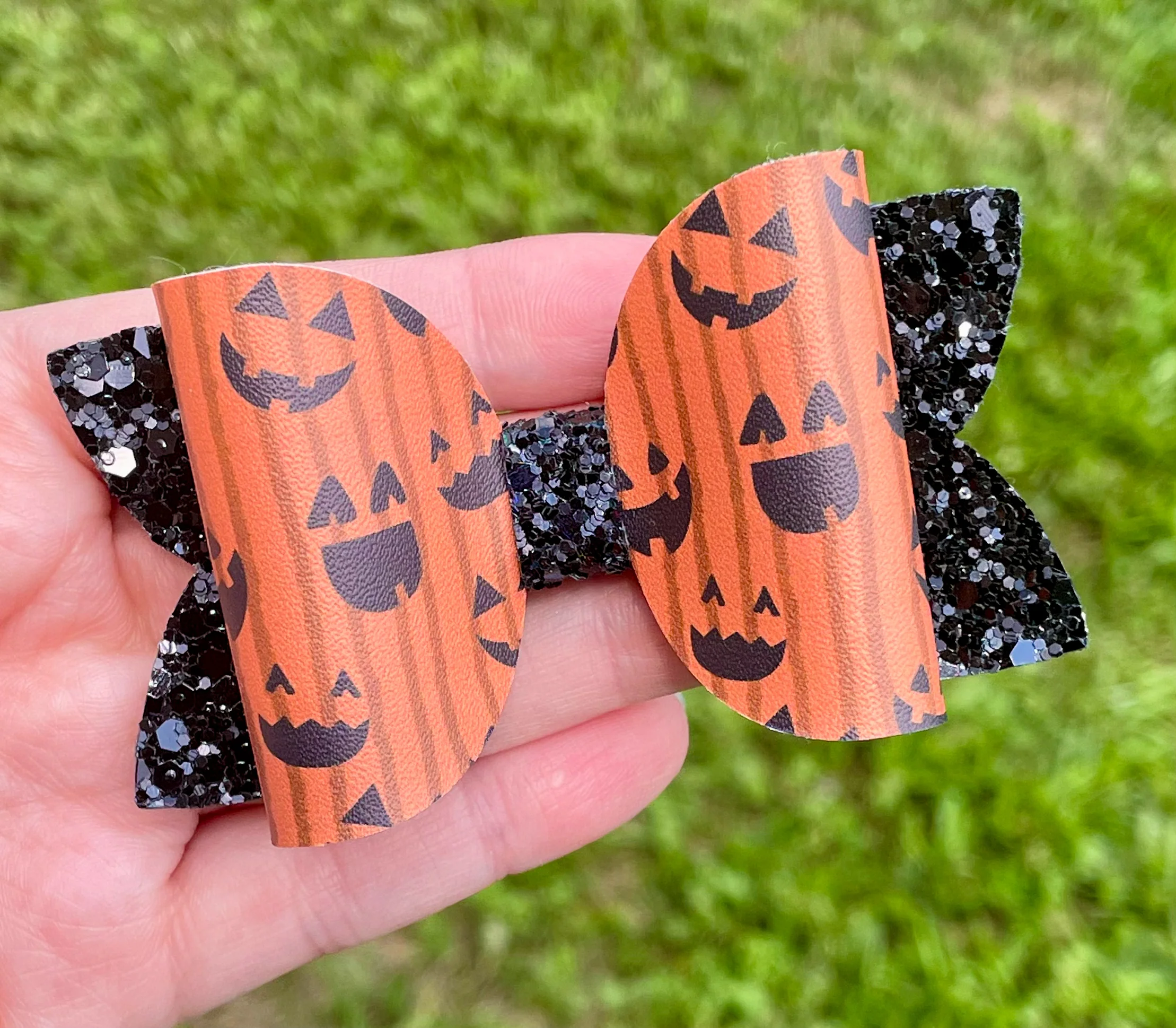 Jack O Lantern 3.5in Beauty