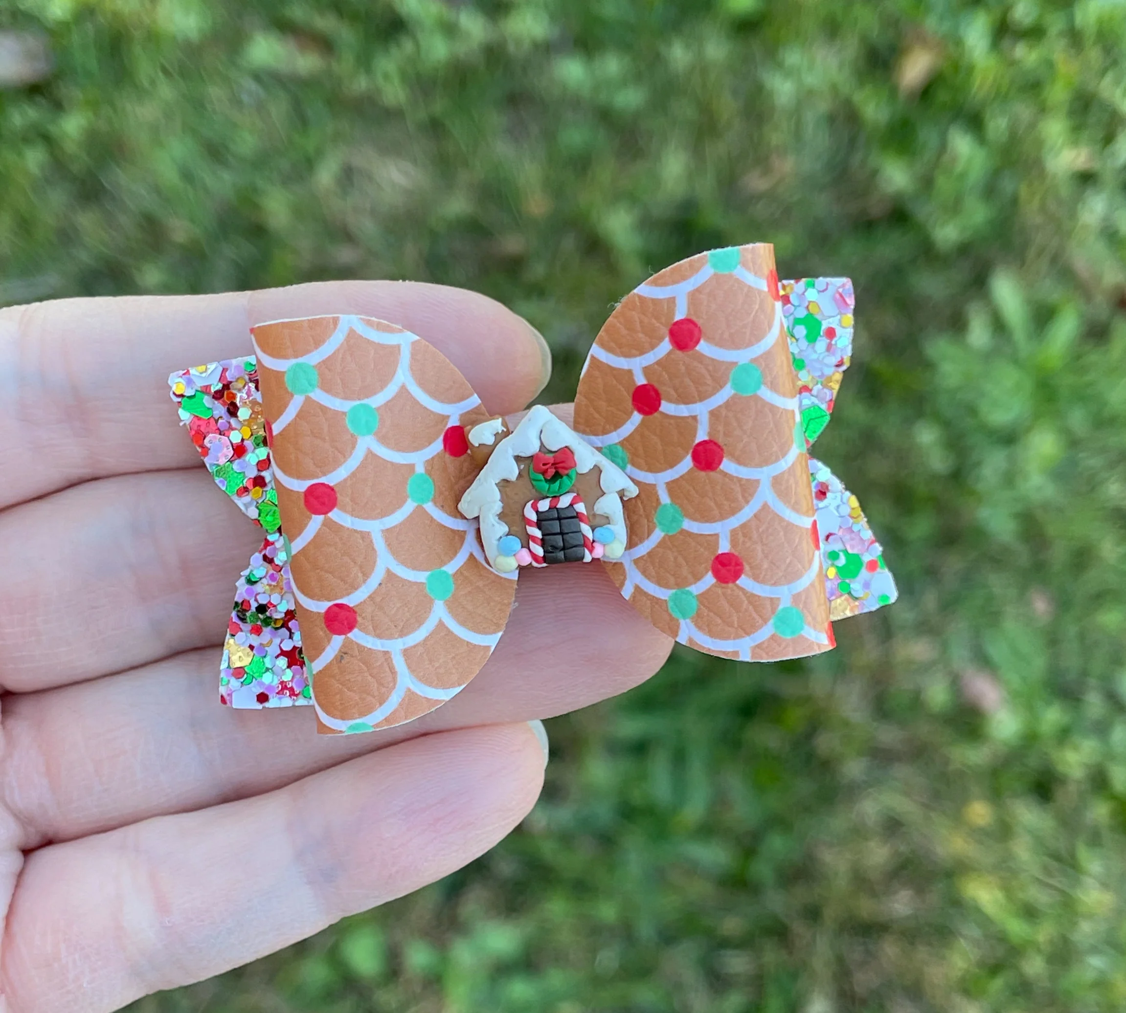 Gingerbread Bitty Clay 2.5in Beauty