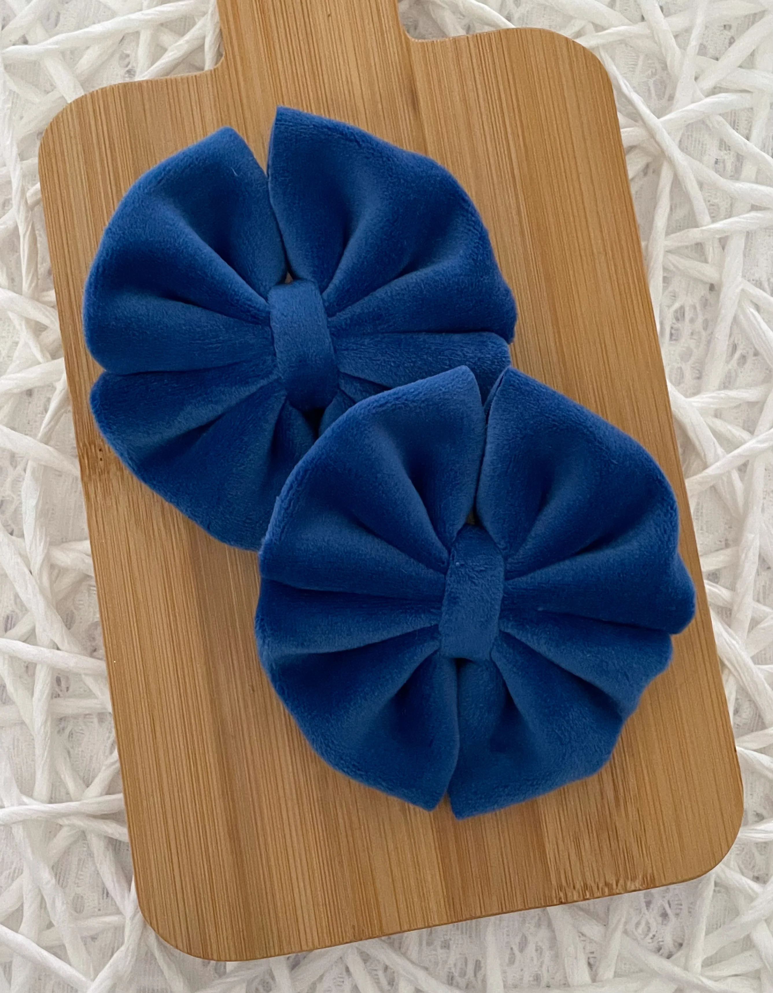 Royal Blue Plushy Velvet Fabric Bow