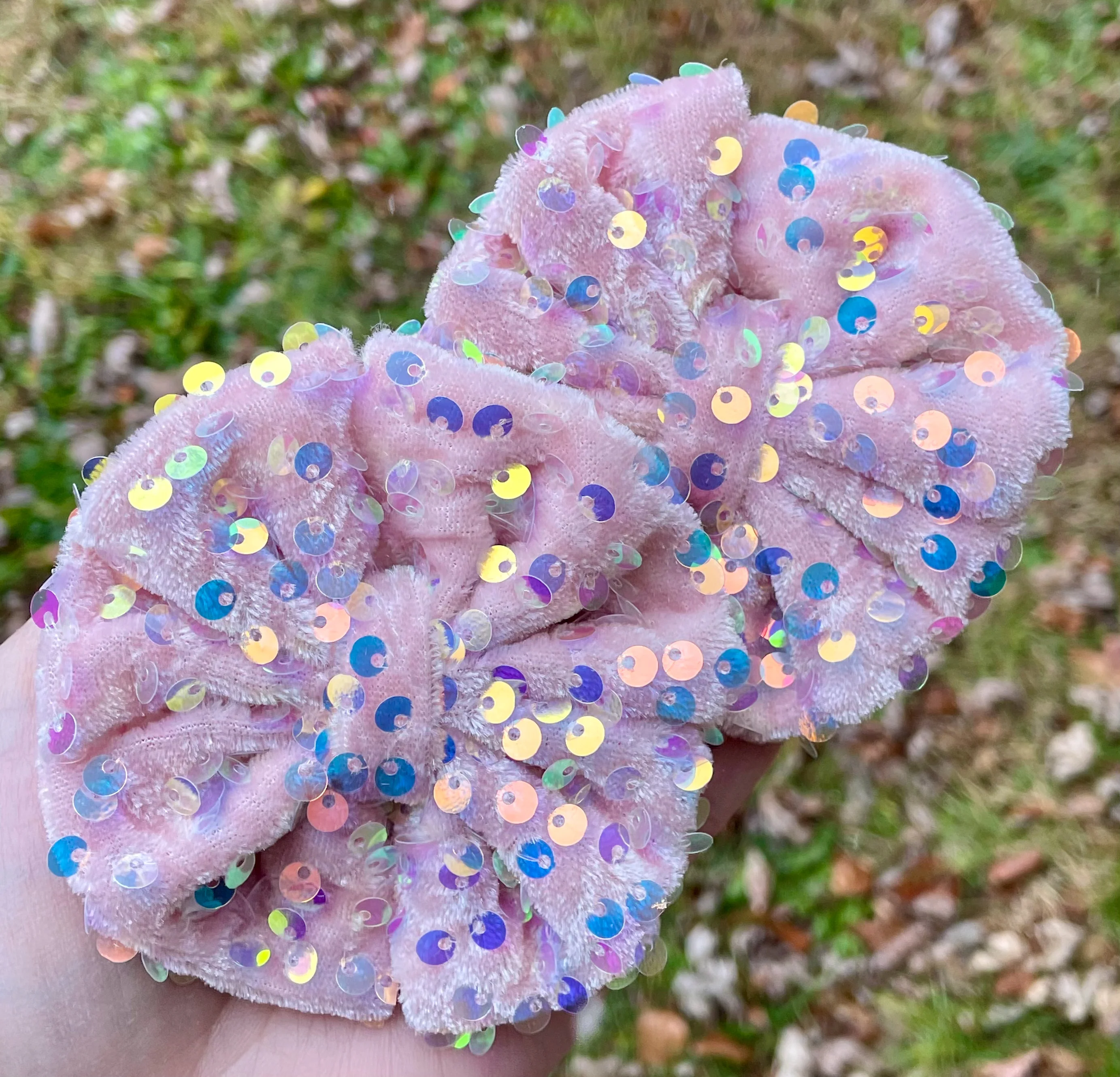 Lt Pink Sequin Fabric Bows