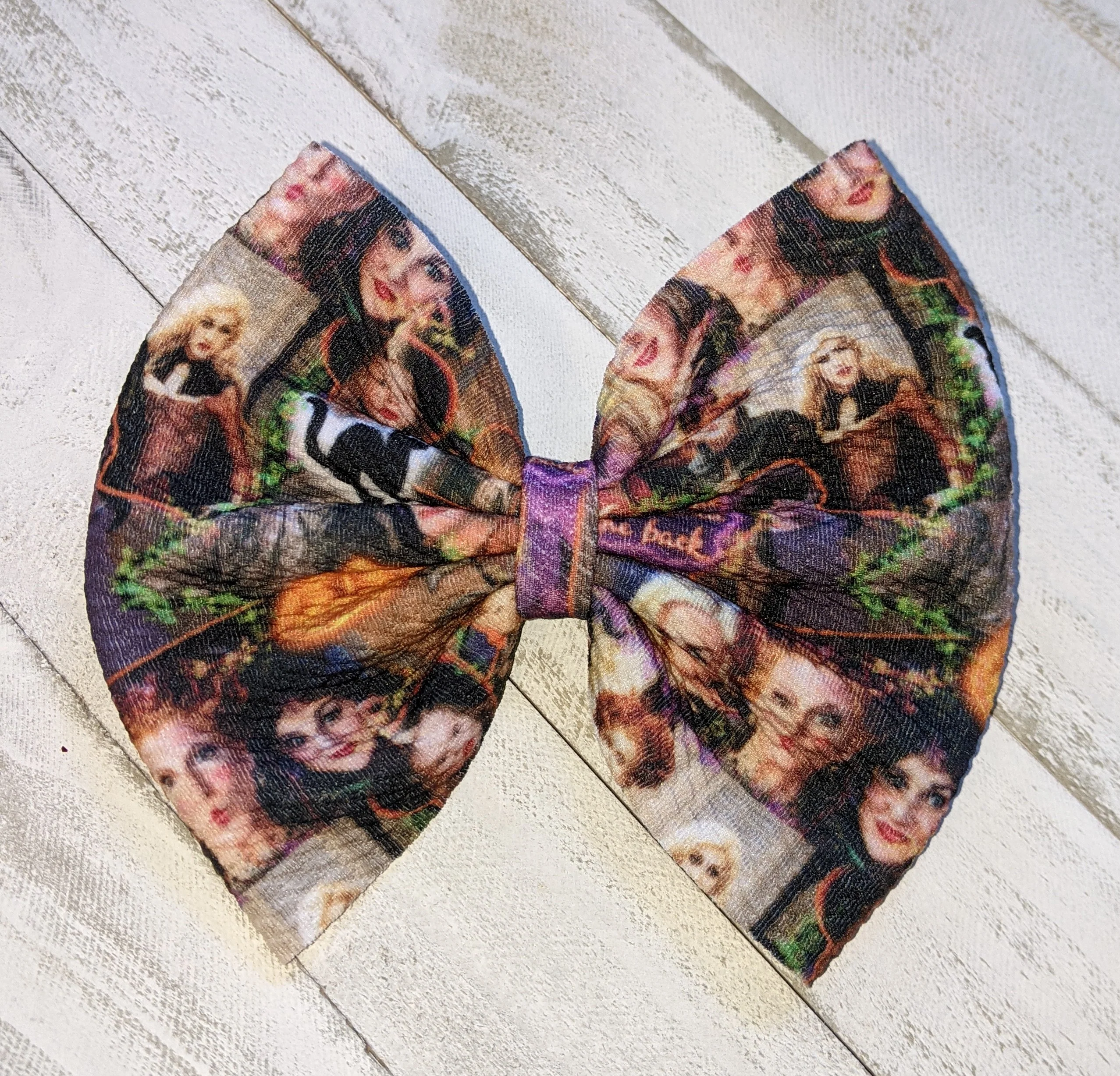 I Smell Children Fabric Bow