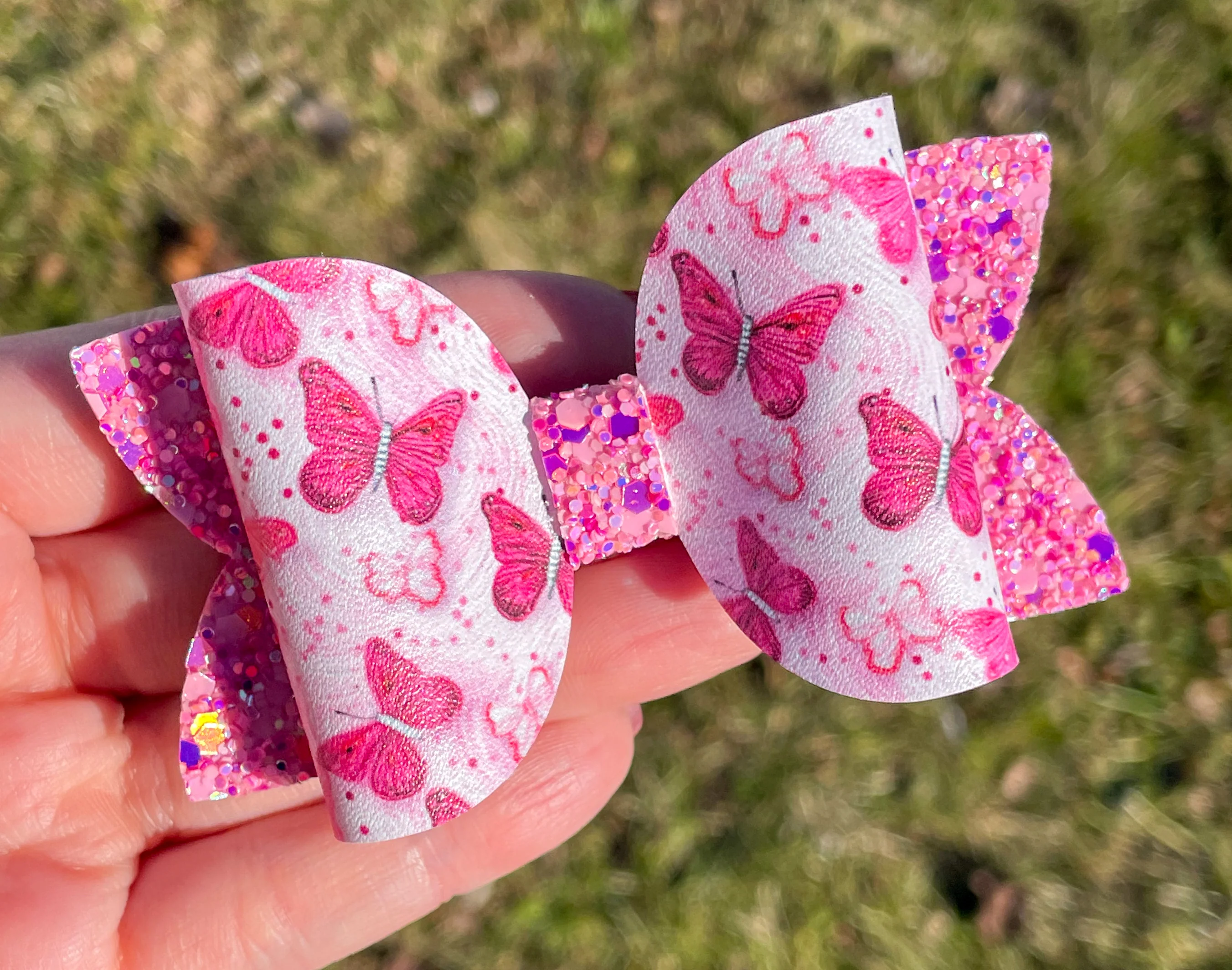 Pink Butterflies 3.5in Beauty