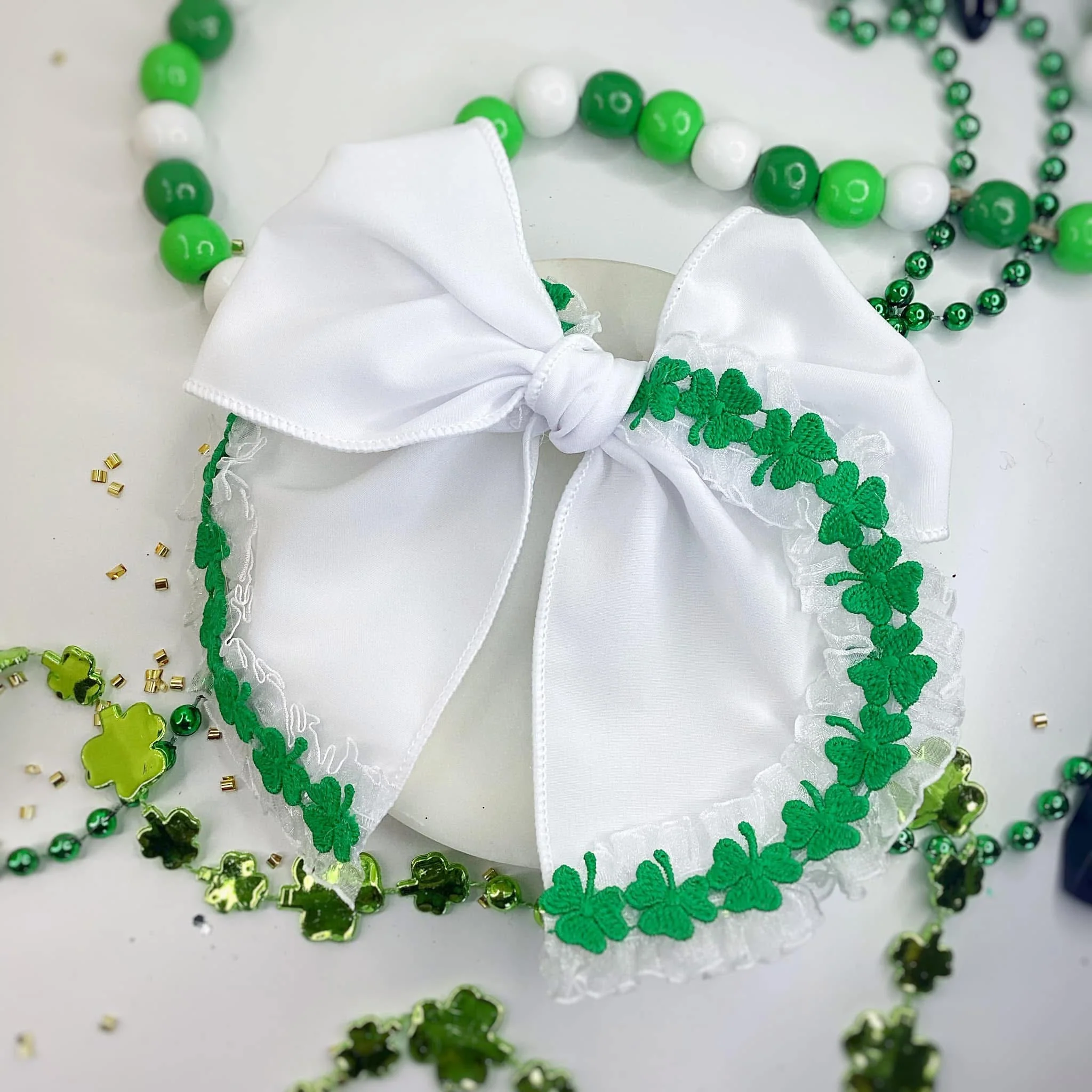 Shamrock Ruffle Embroidered Edge 4.5in Serged